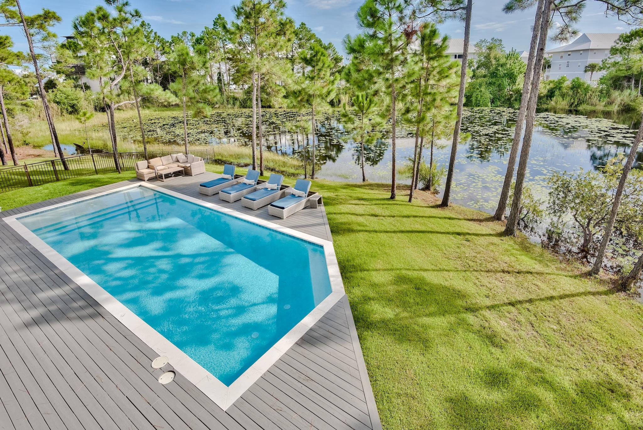EASTERN LAKE ESTATES - Residential