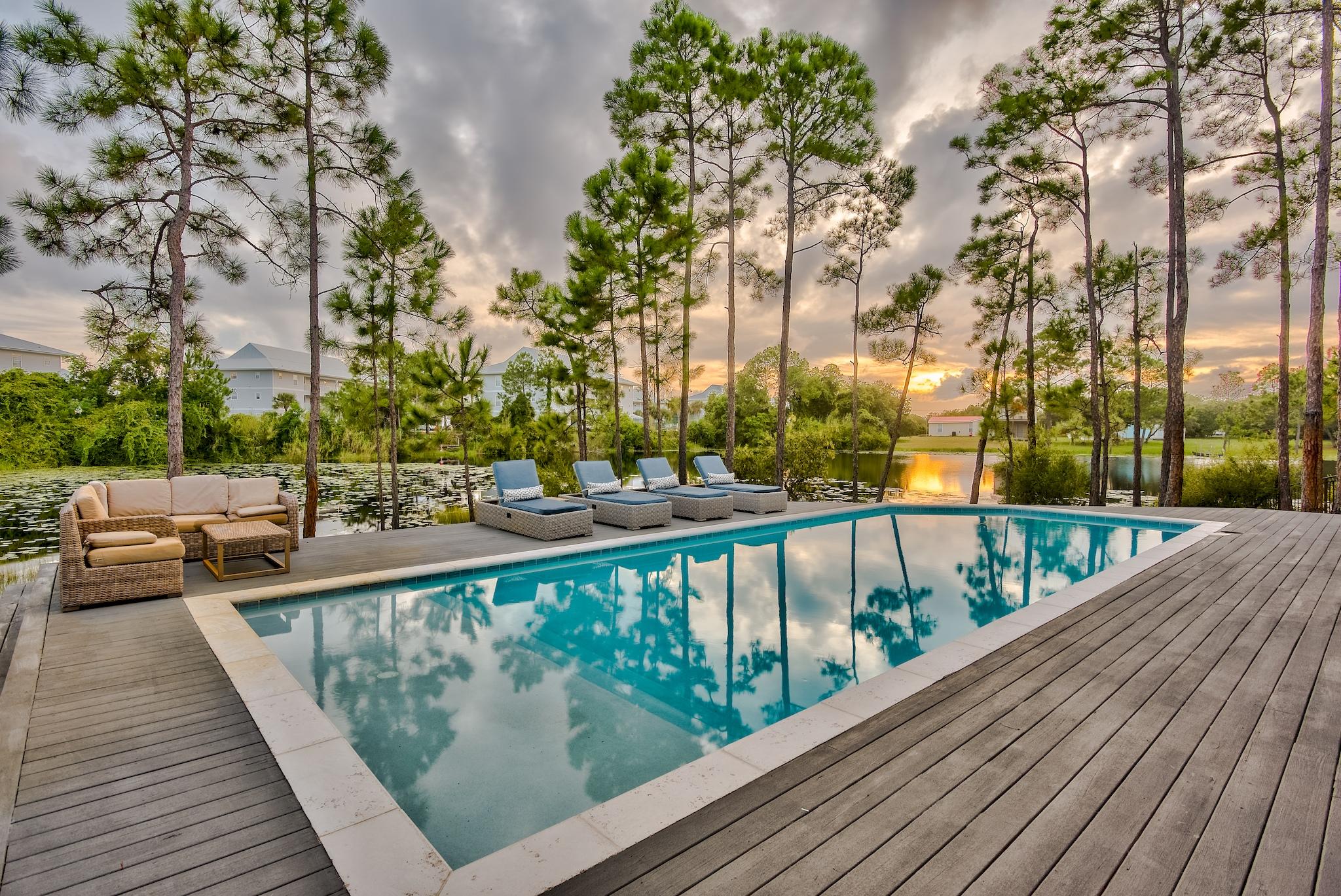 EASTERN LAKE ESTATES - Residential