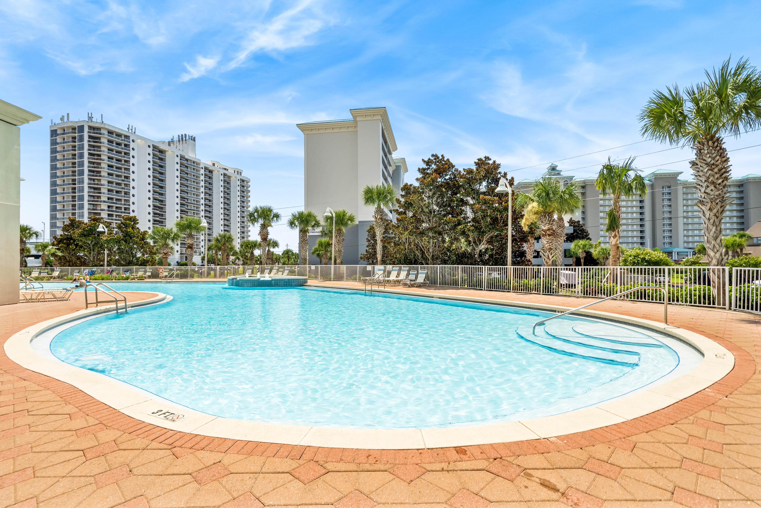 ARIEL DUNES - Residential