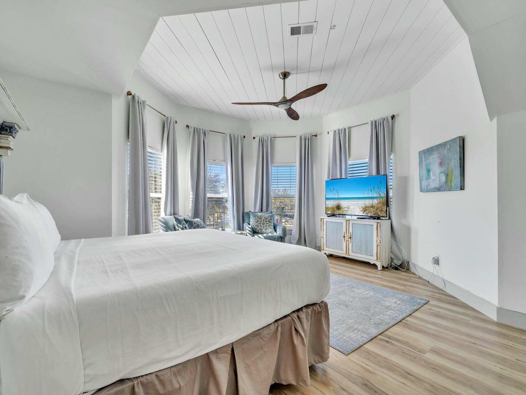 TURNBERRY VILLAS CONDO - Residential