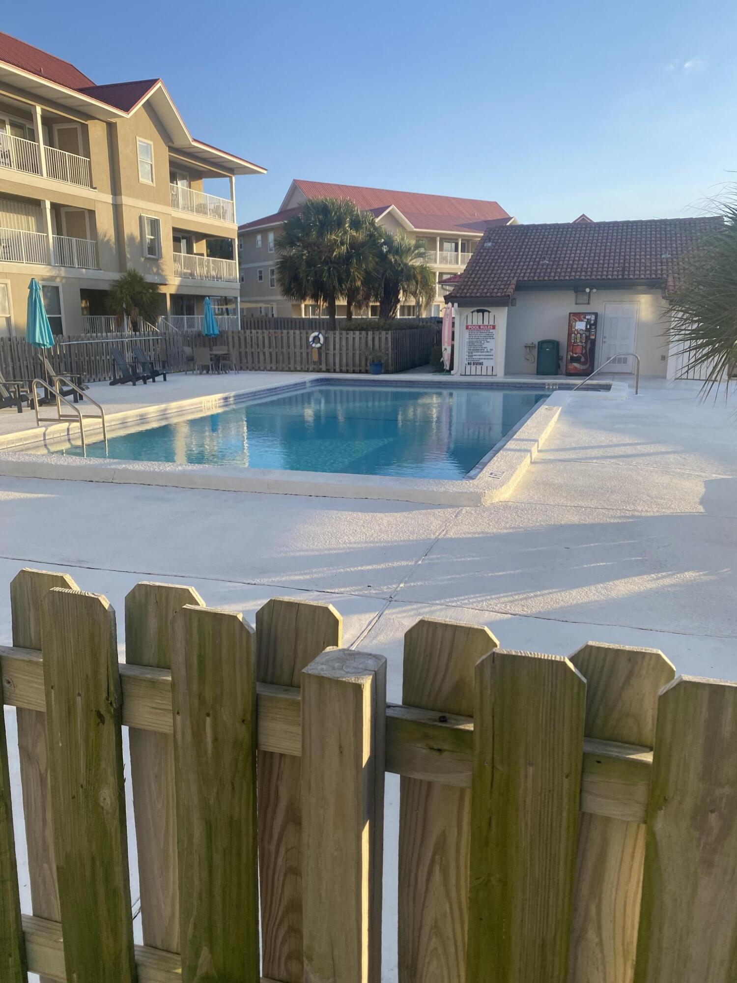 THE PALMS OF SUNSET HARBOR CONDOMINIUM - Residential