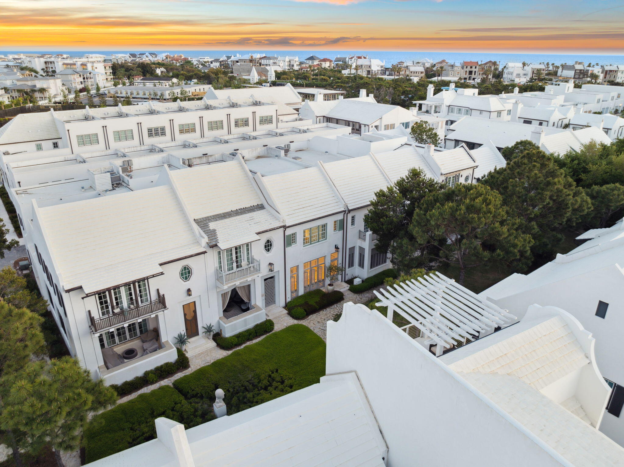 ALYS BEACH - Residential