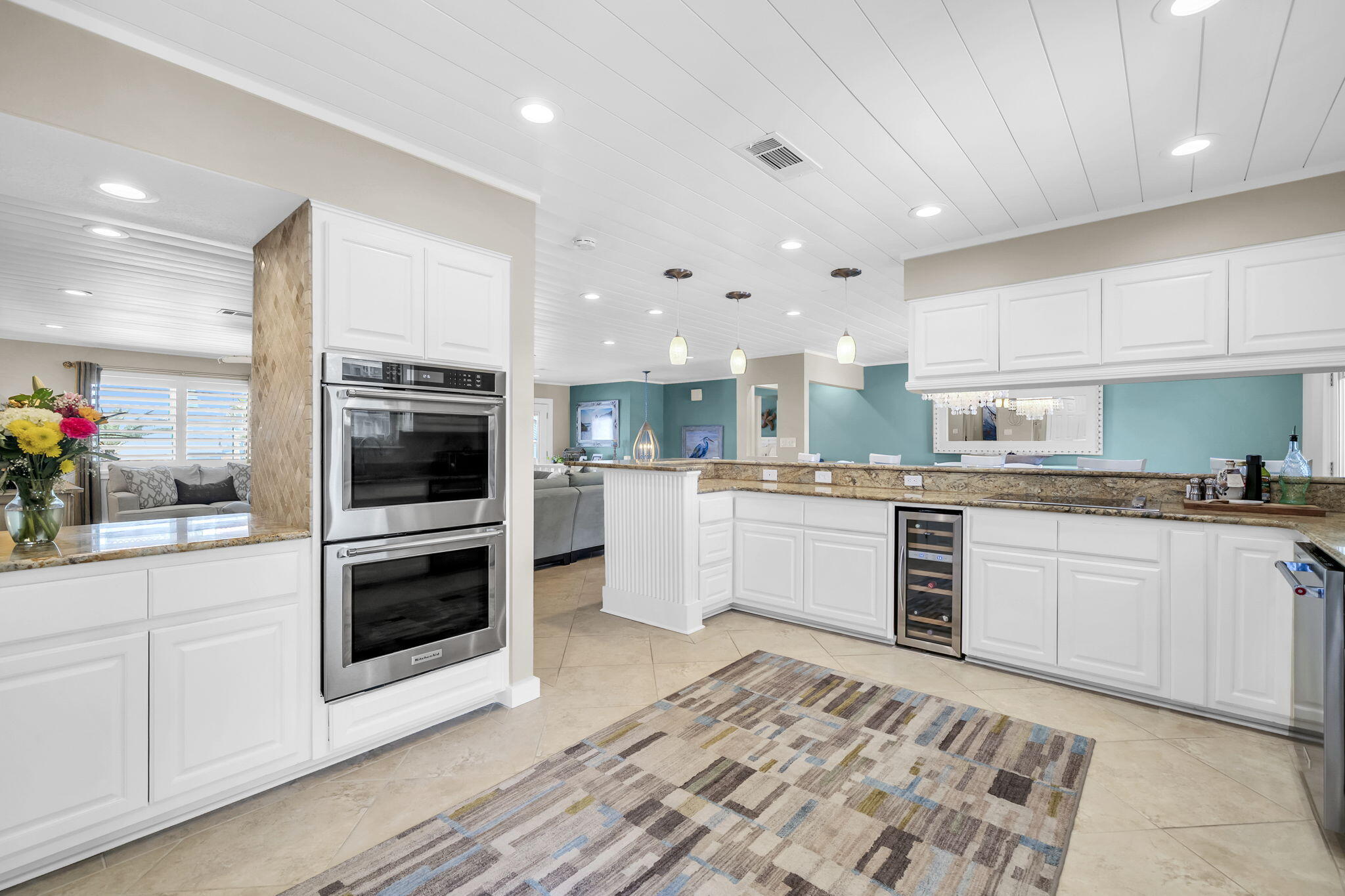 HOLIDAY ISLE - Residential
