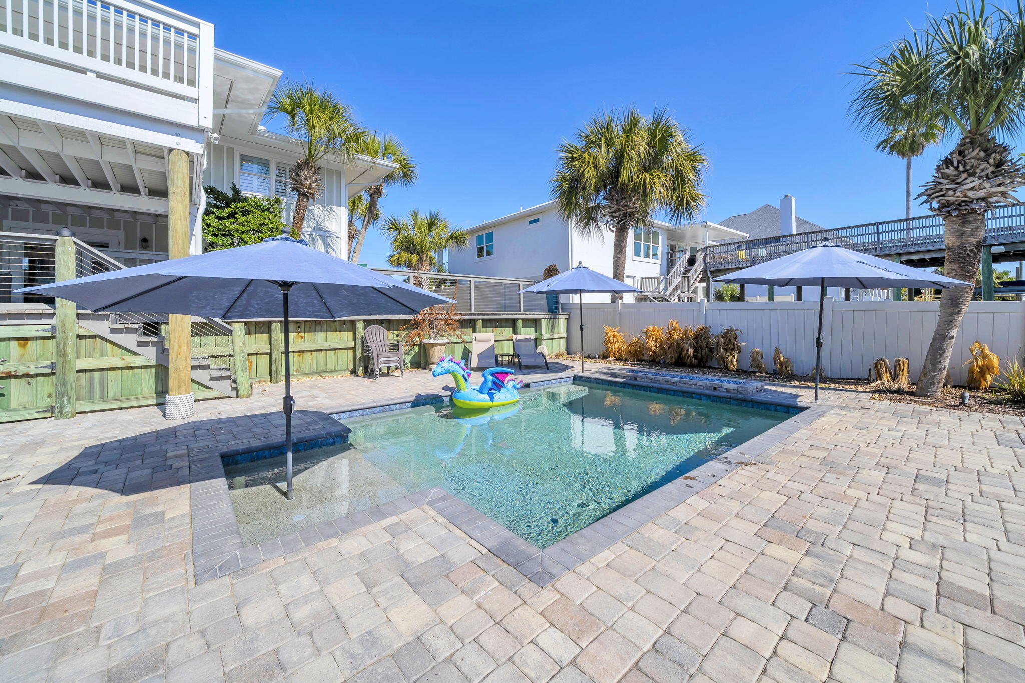HOLIDAY ISLE - Residential