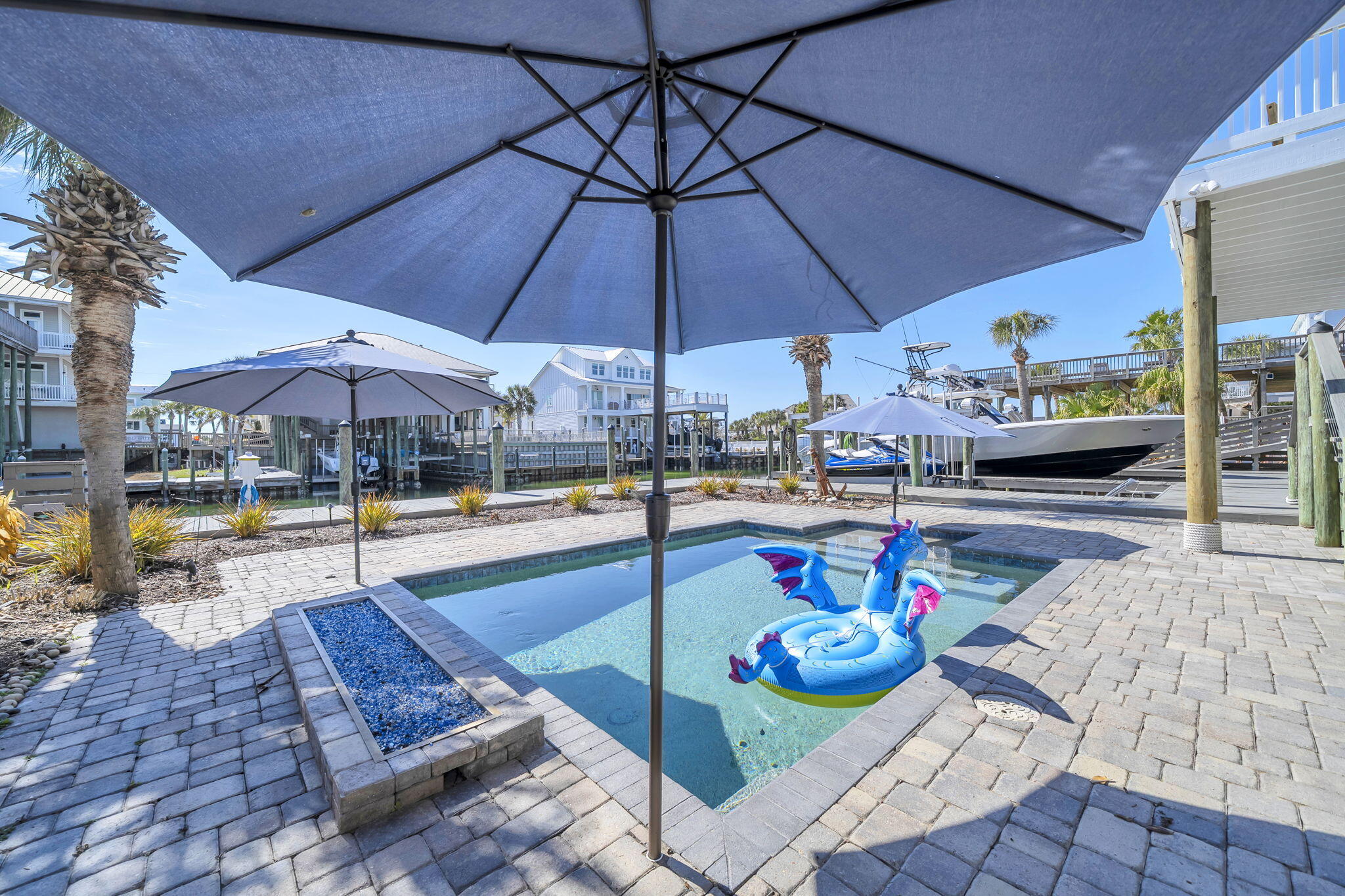 HOLIDAY ISLE - Residential