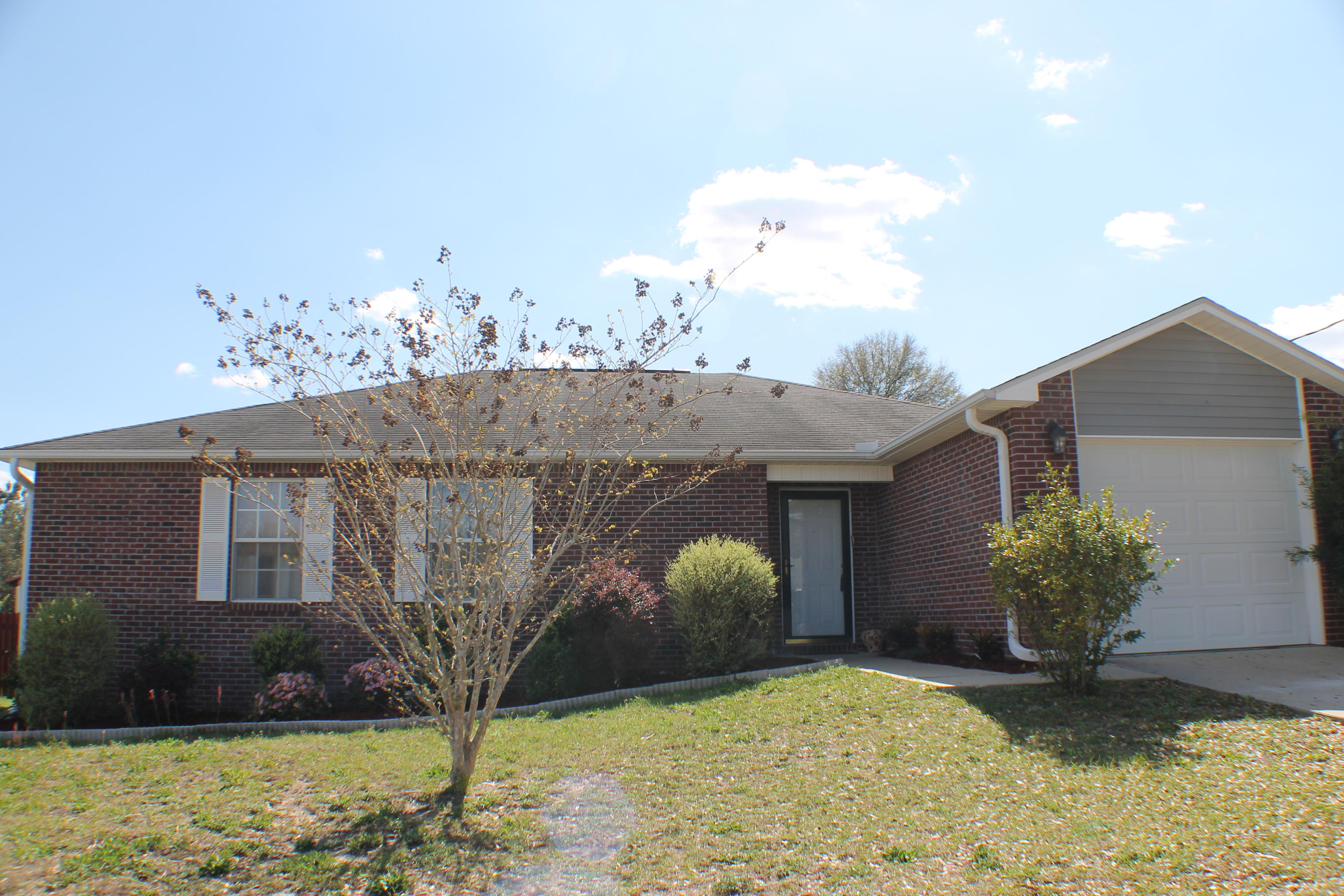 FAIRCHILD ESTATES - Residential