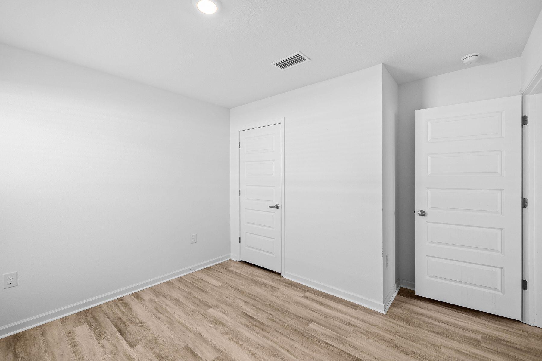 ASHTON PARK - Residential