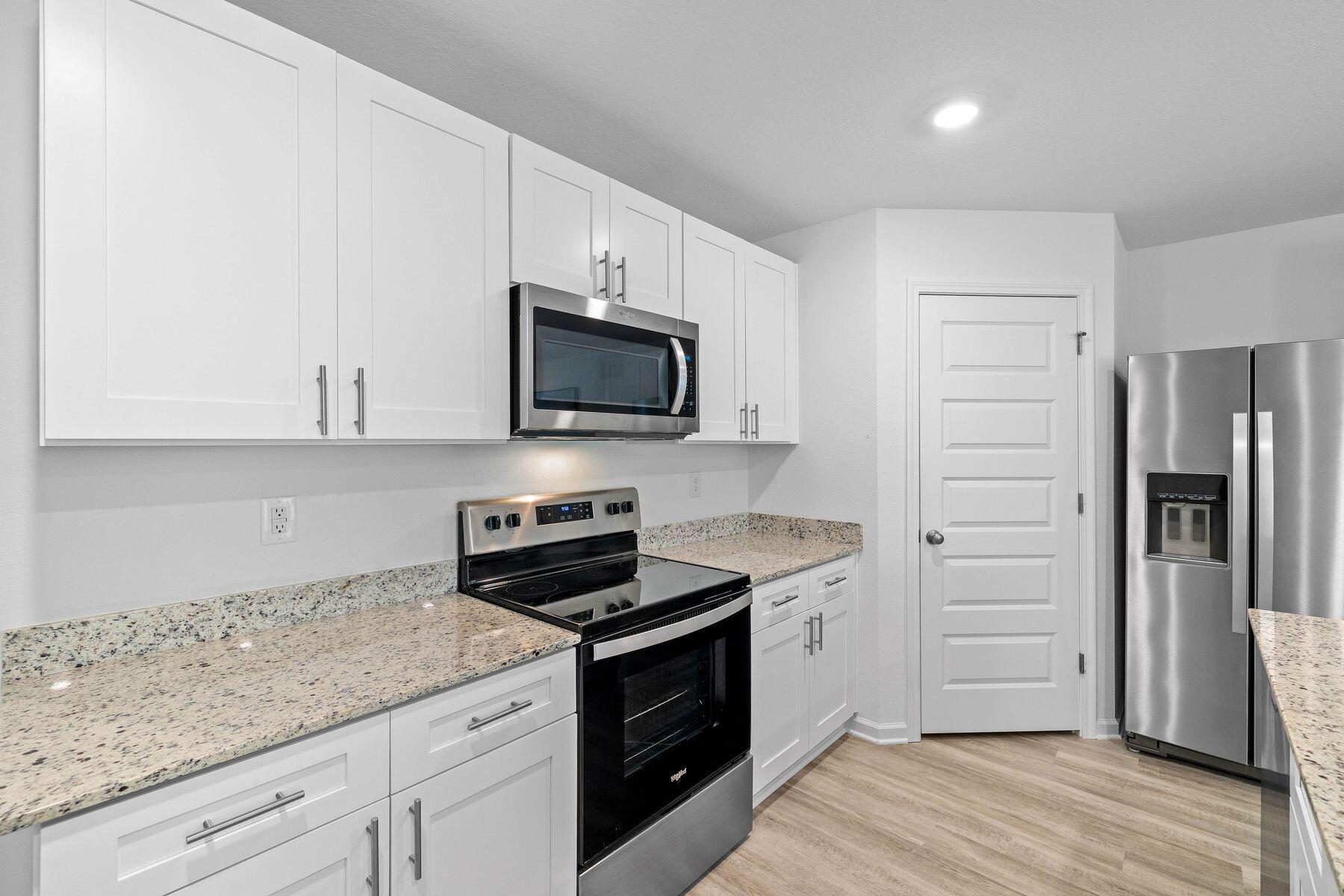 ASHTON PARK - Residential