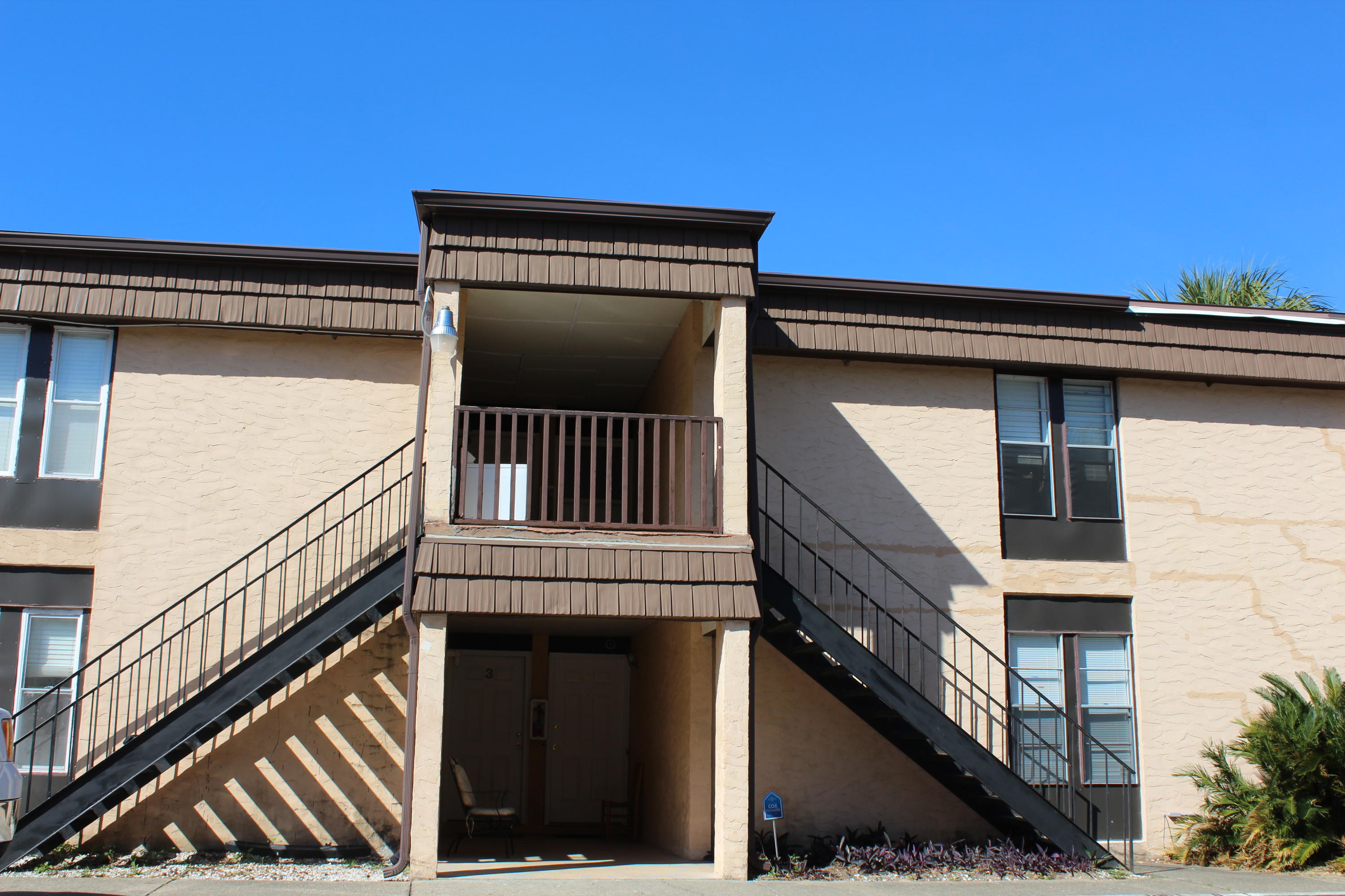 SPANISH VILLAS CONDO - Residential