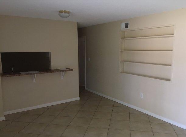 SPANISH VILLAS CONDO - Residential
