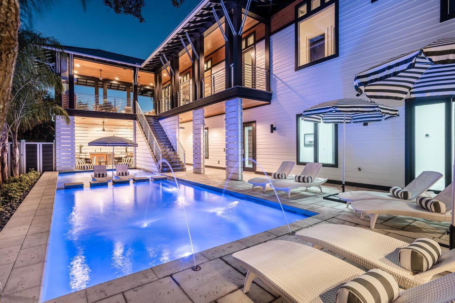 BEACH HIGHLANDS - Residential