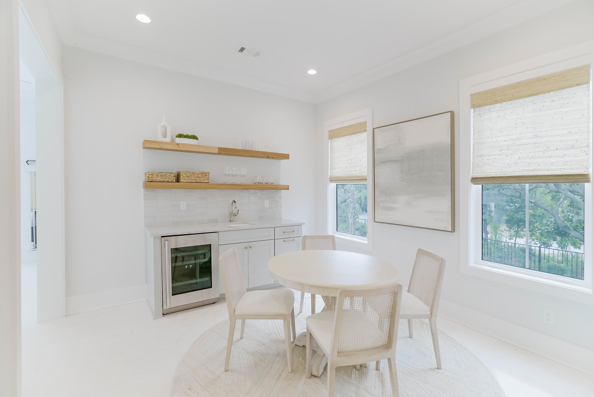 BEACH HIGHLAND - Residential