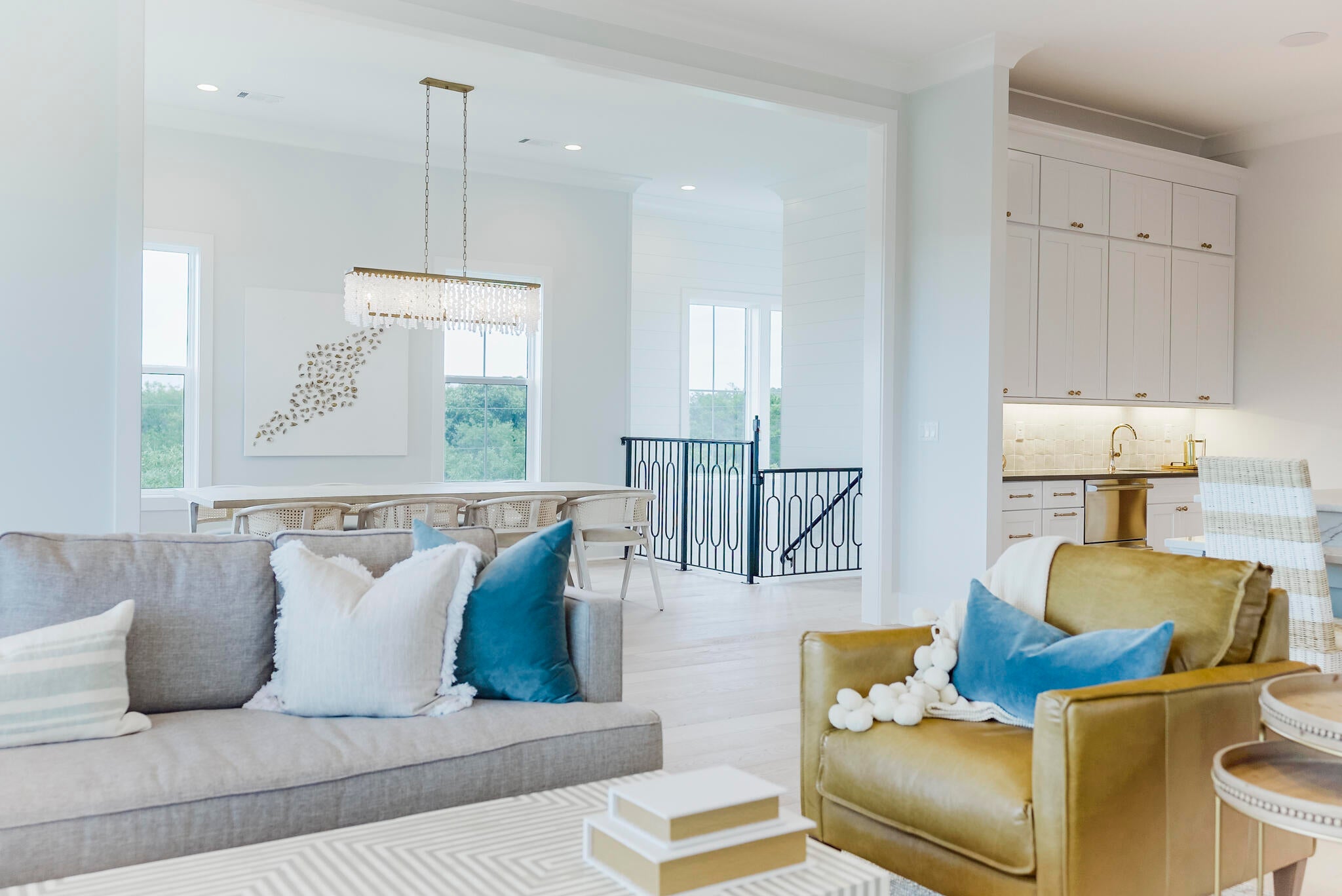 BEACH HIGHLAND - Residential