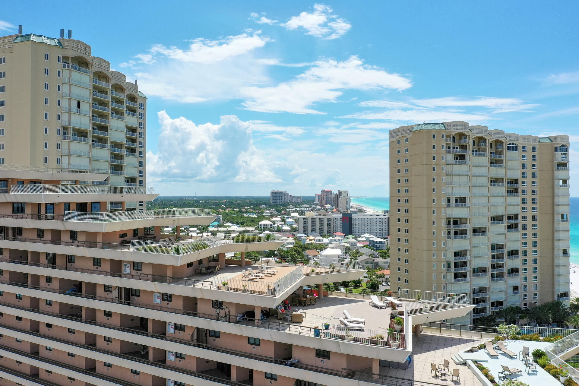 EDGEWATER BEACH CONDO PH 1 - Residential