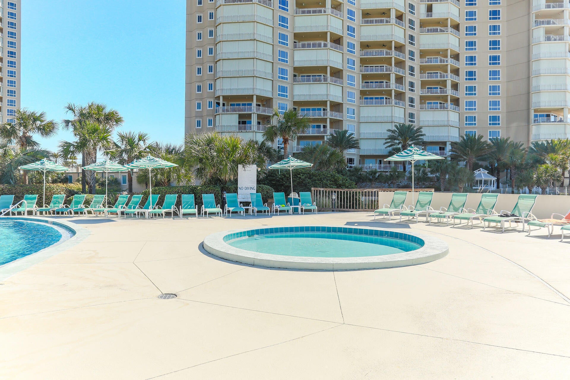 EDGEWATER BEACH CONDO PH 1 - Residential