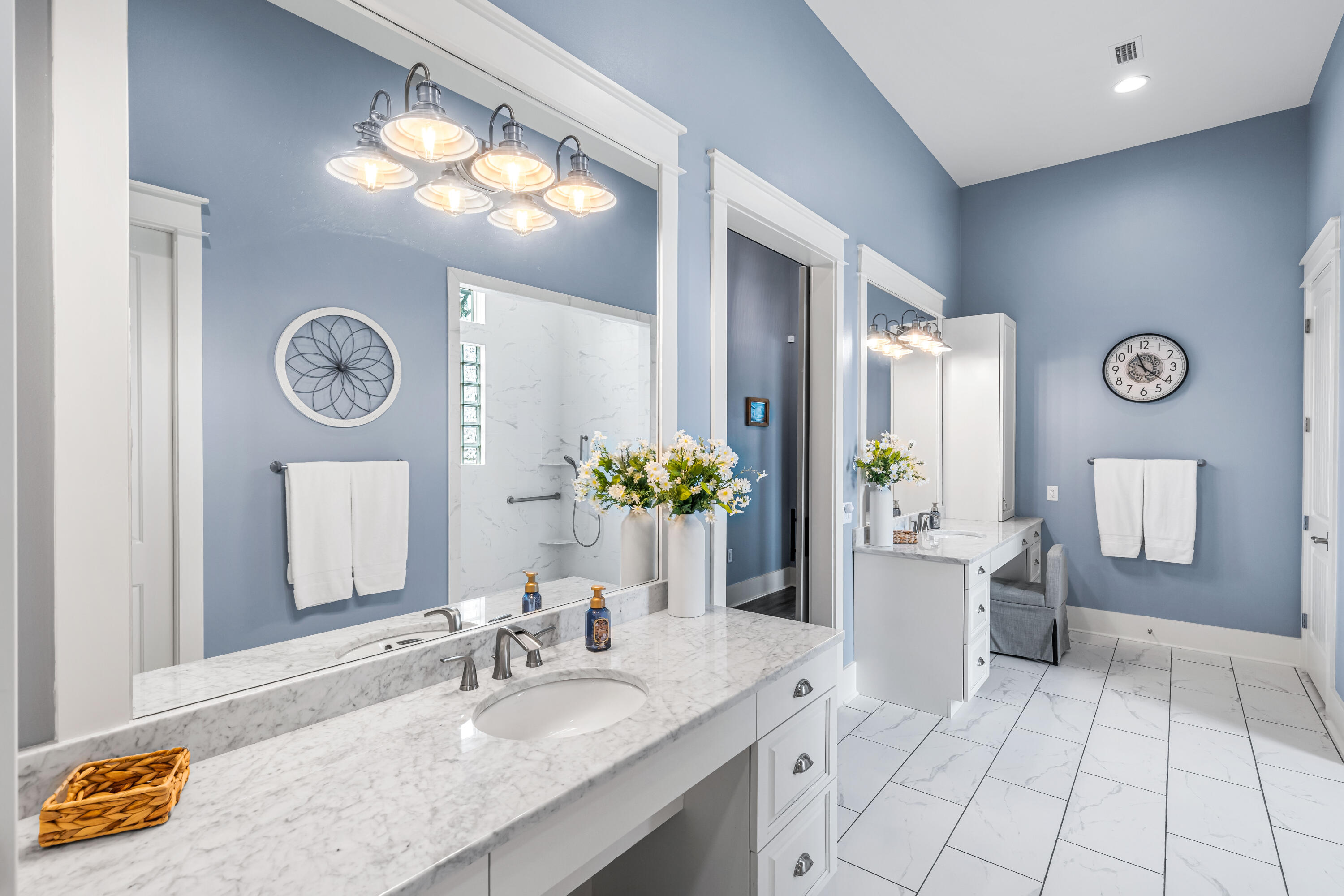 PELICAN BAY S/D - Residential