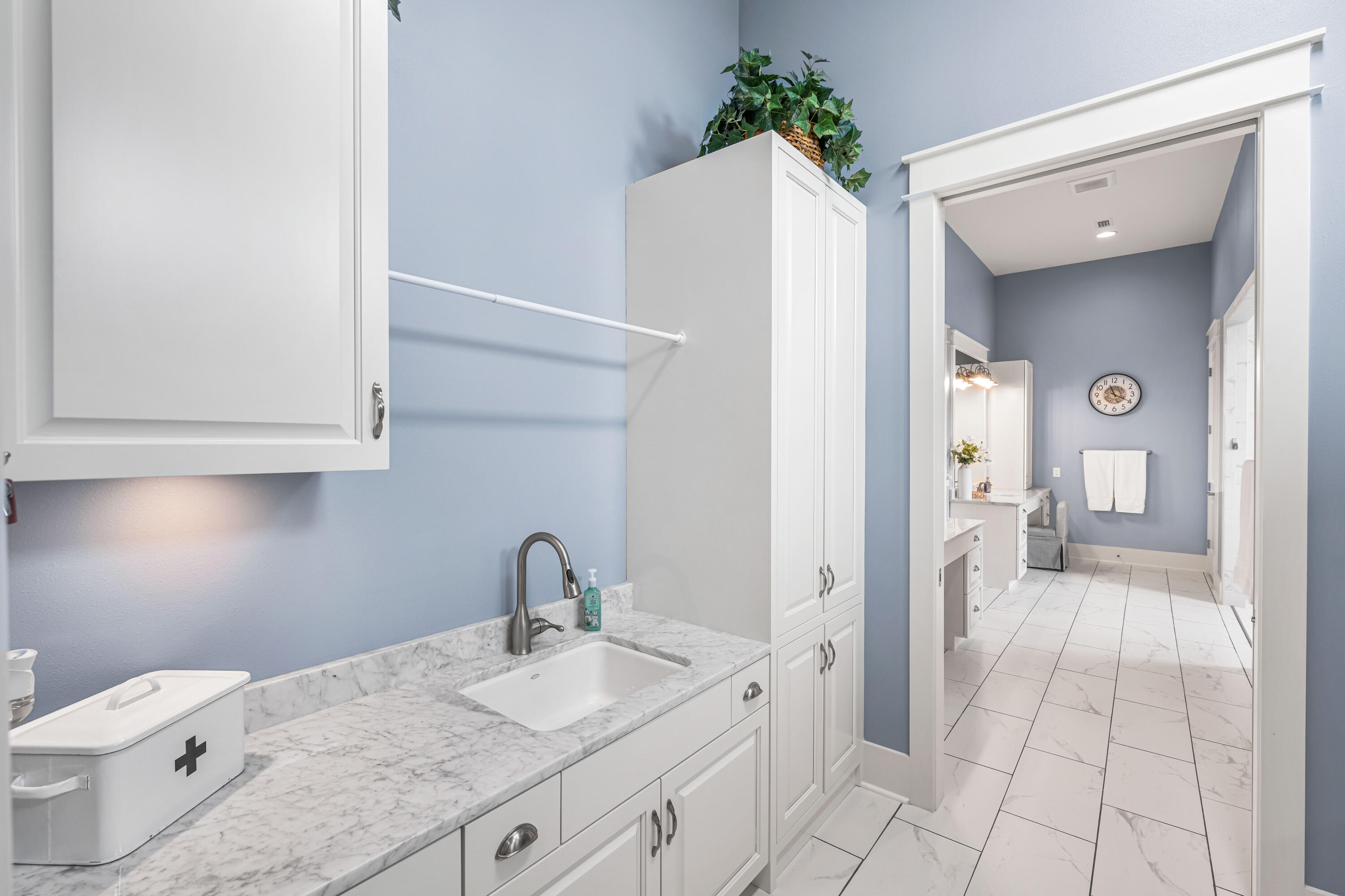PELICAN BAY S/D - Residential