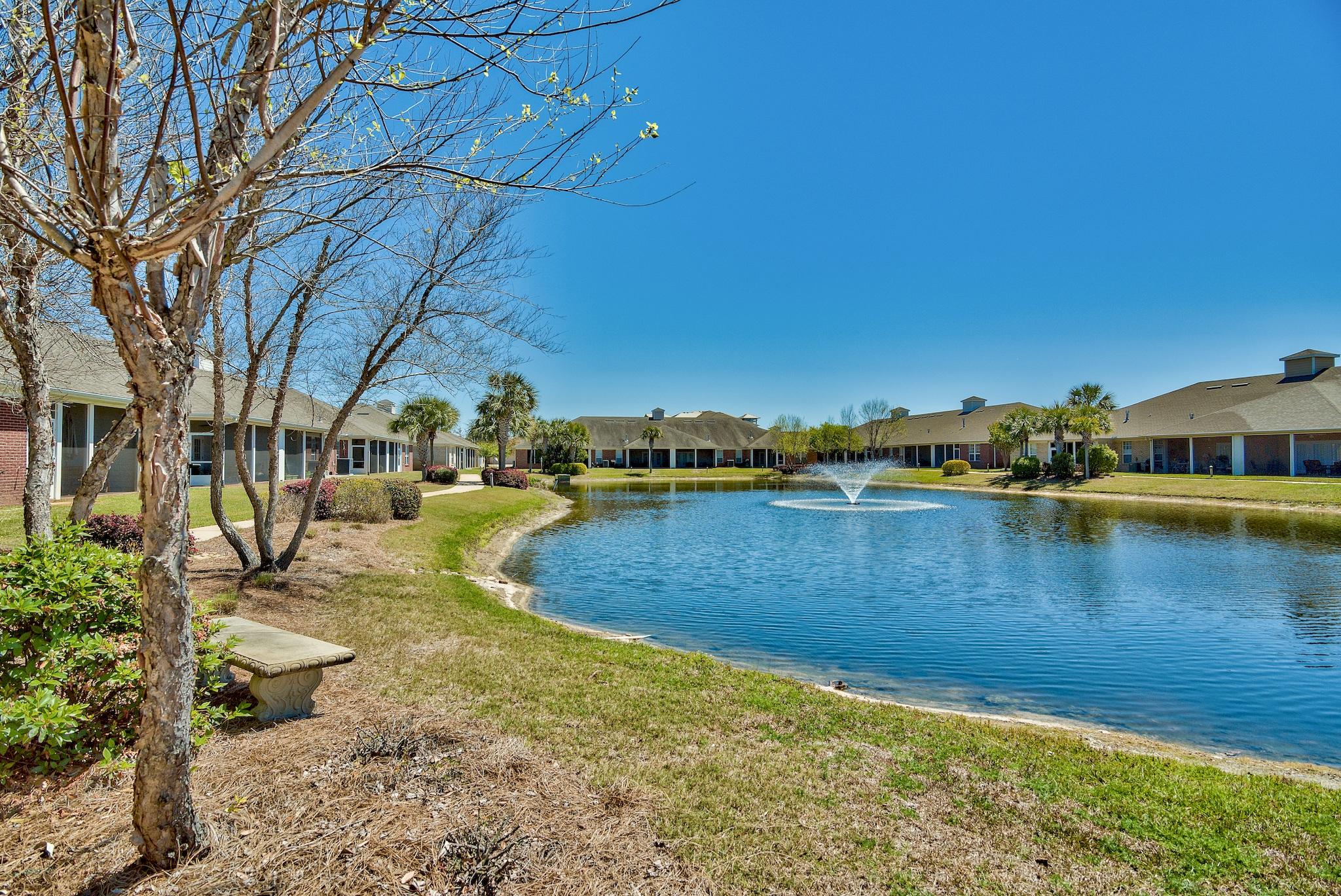 DIAMOND LAKES - Residential