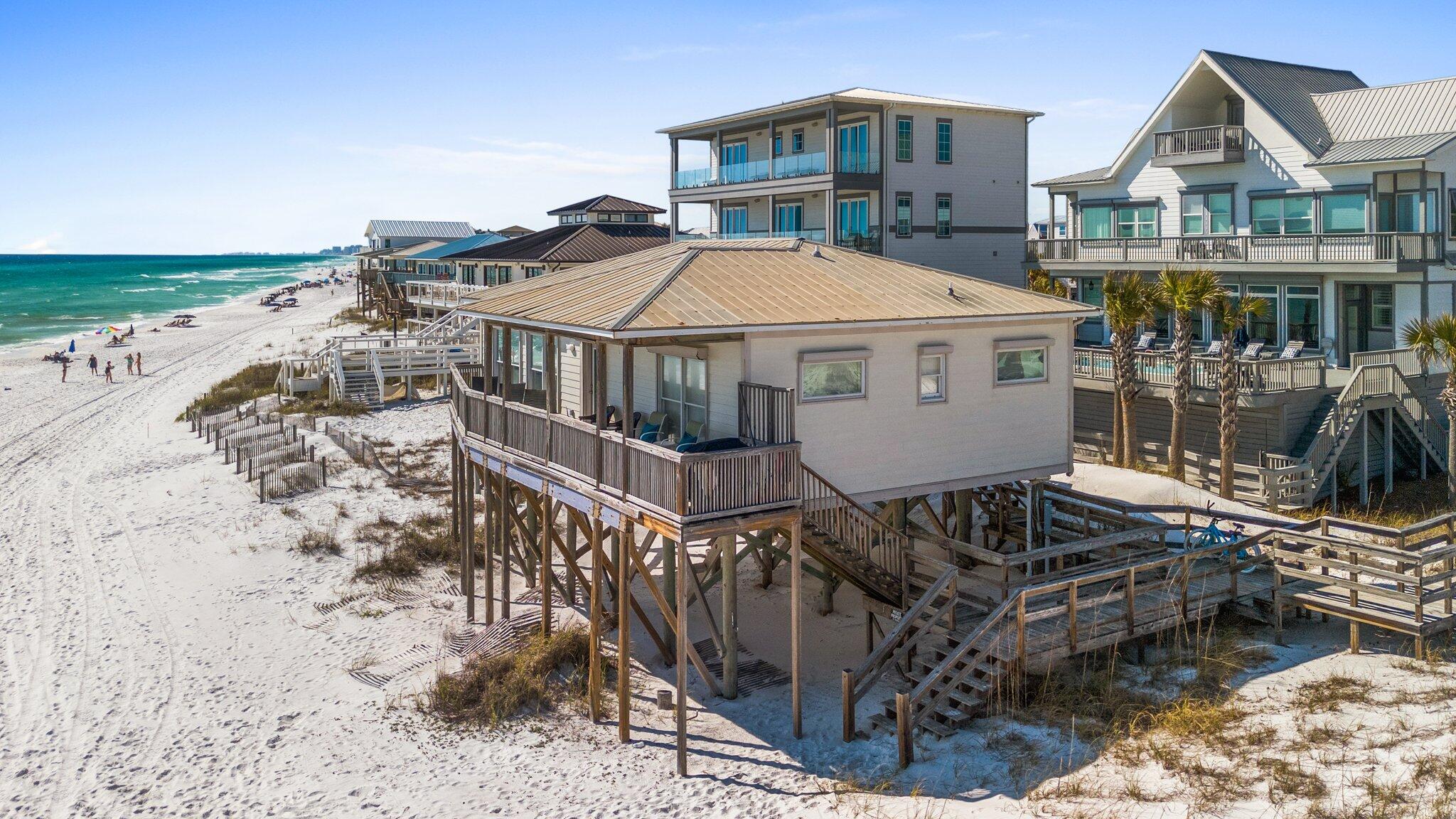 VAN WAY BEACH - Residential