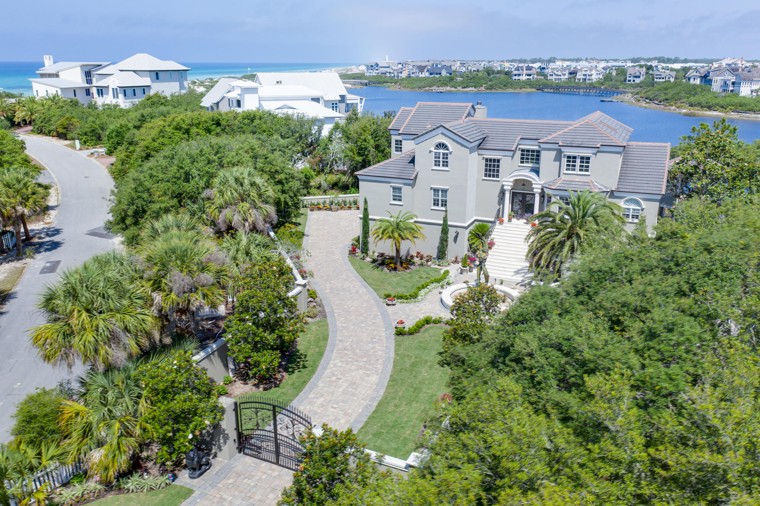 CAMP CREEK LAKE - Residential