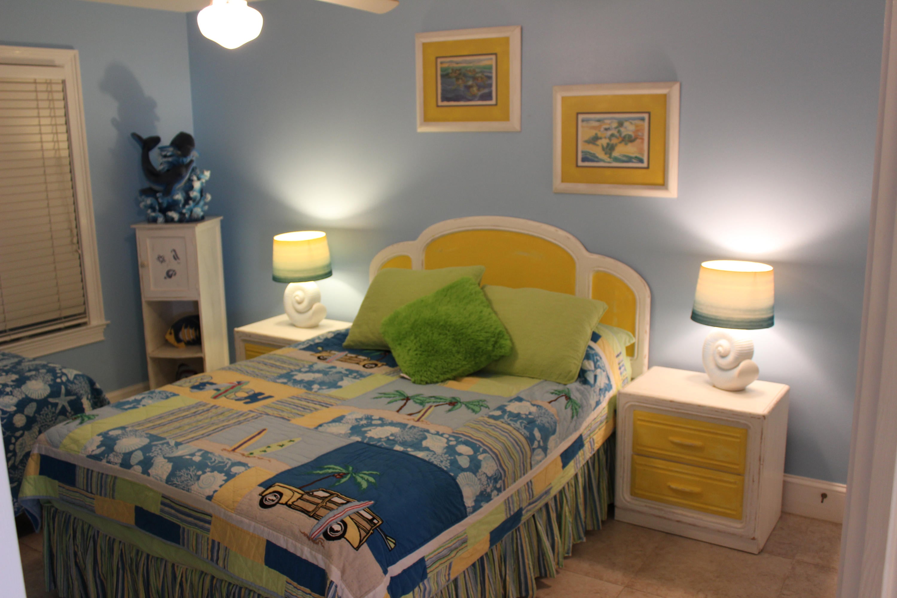 CRYSTAL DUNES CONDO - Residential