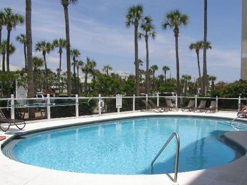 CRYSTAL DUNES CONDO - Residential