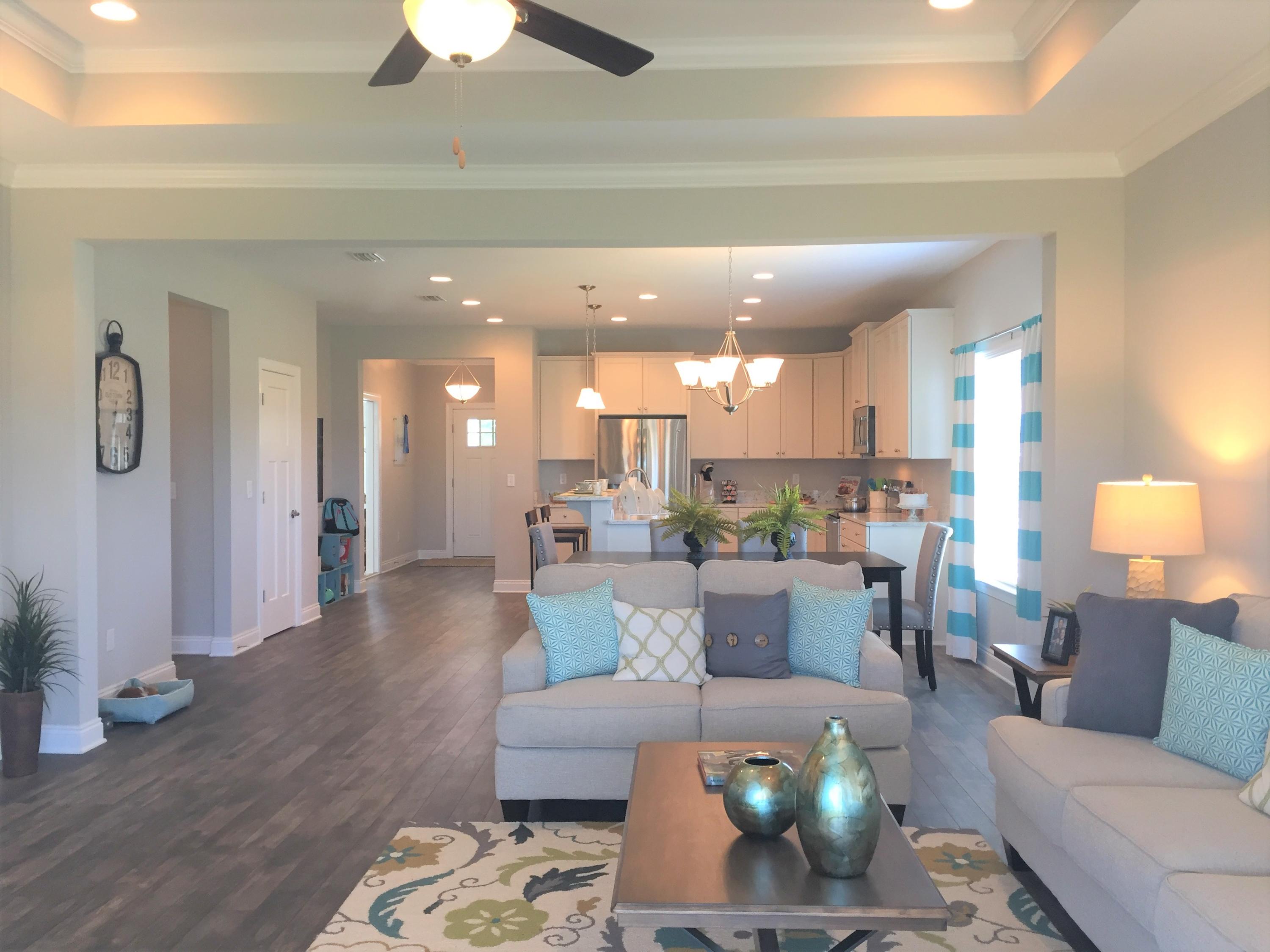 Cross Creek Estates - Residential