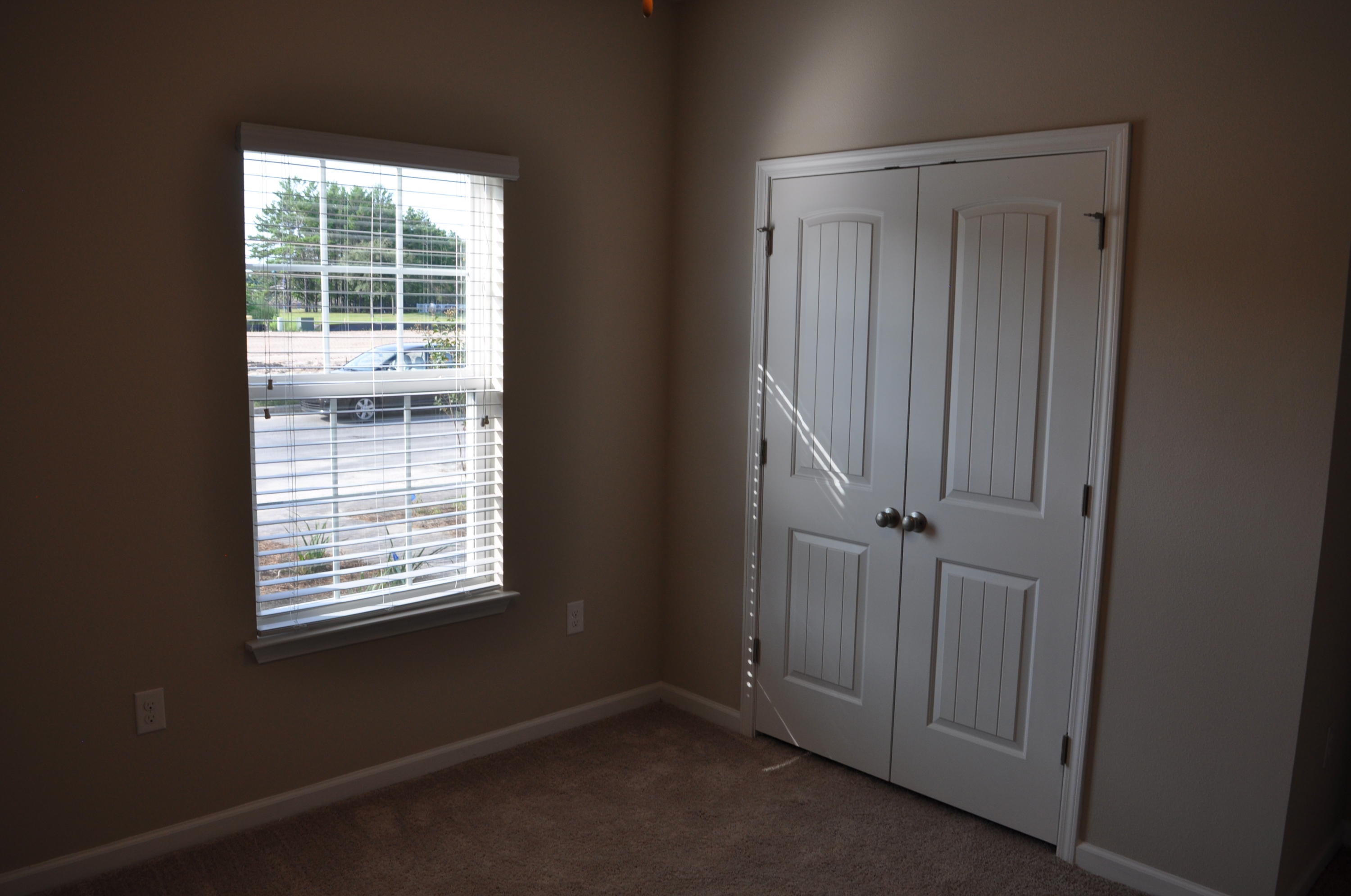 HAMMOCK BAY - Residential Lease