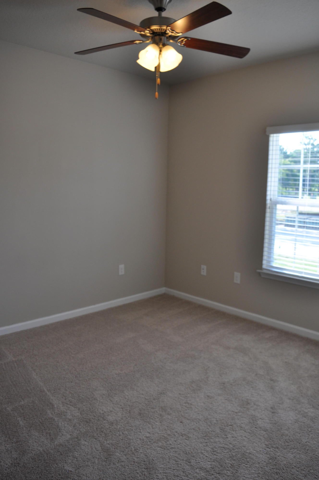 HAMMOCK BAY - Residential Lease