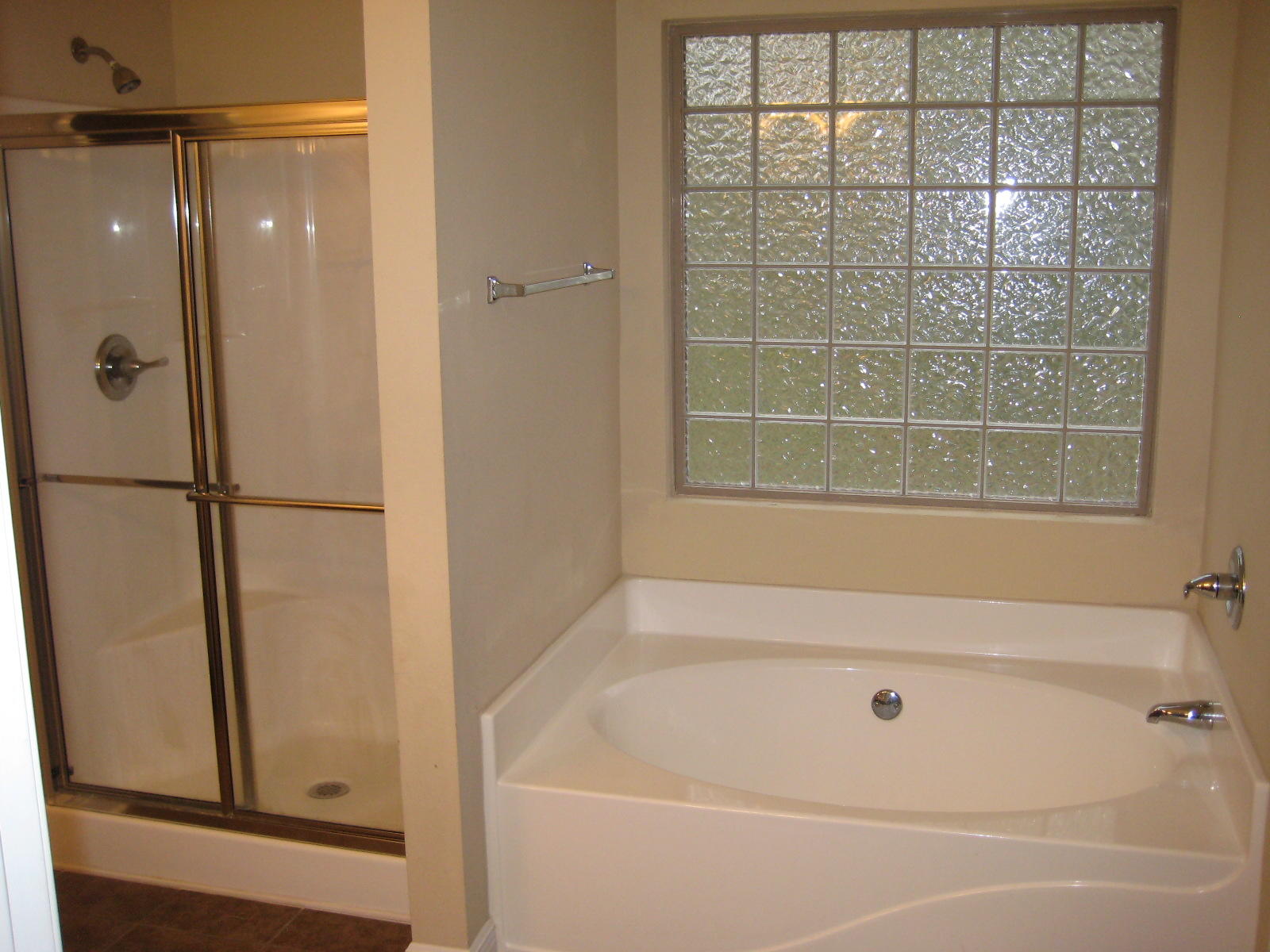 DUGGAN POND ESTATES - Residential