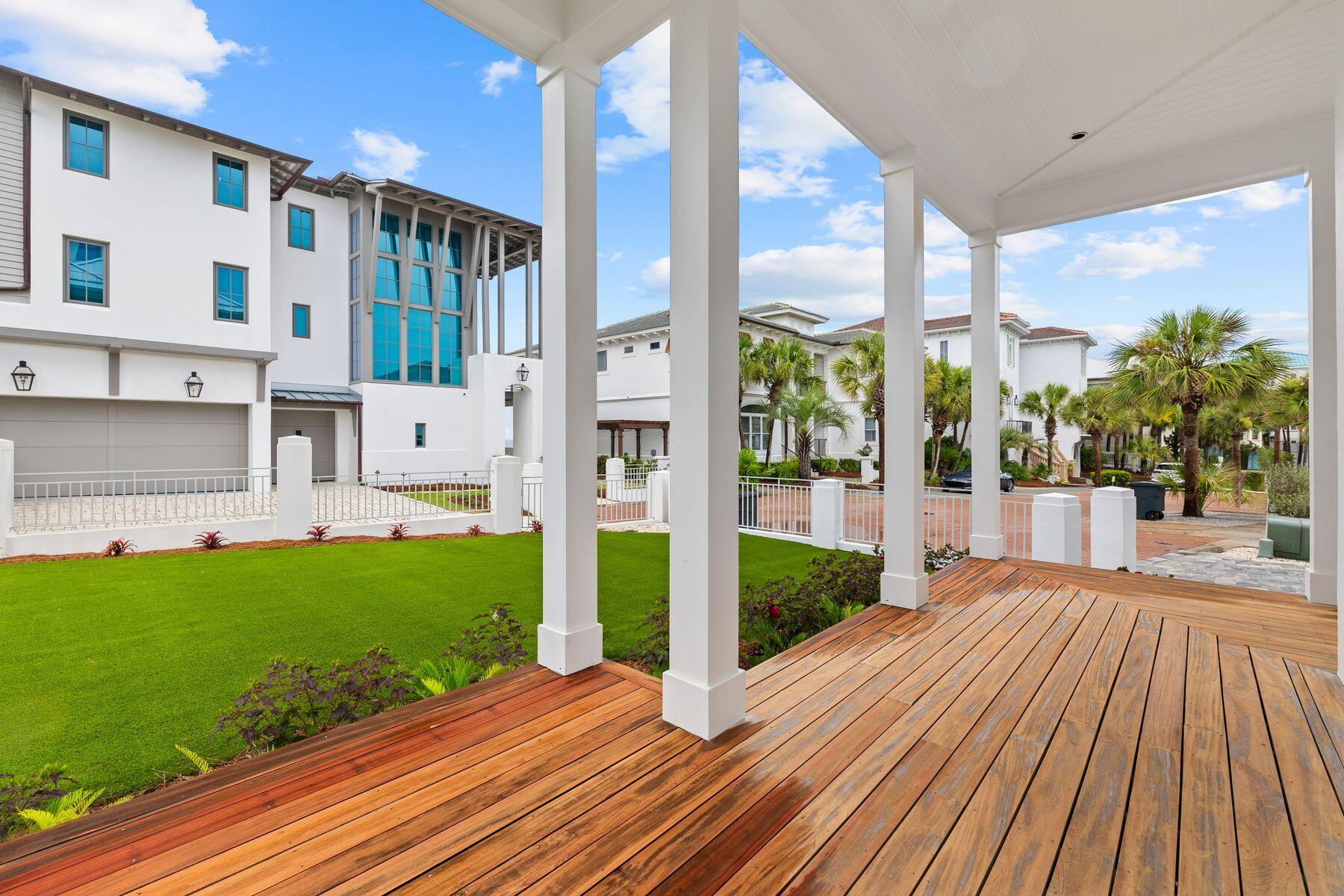 VILLAGE OF WHITE CLIFFS THE - Residential