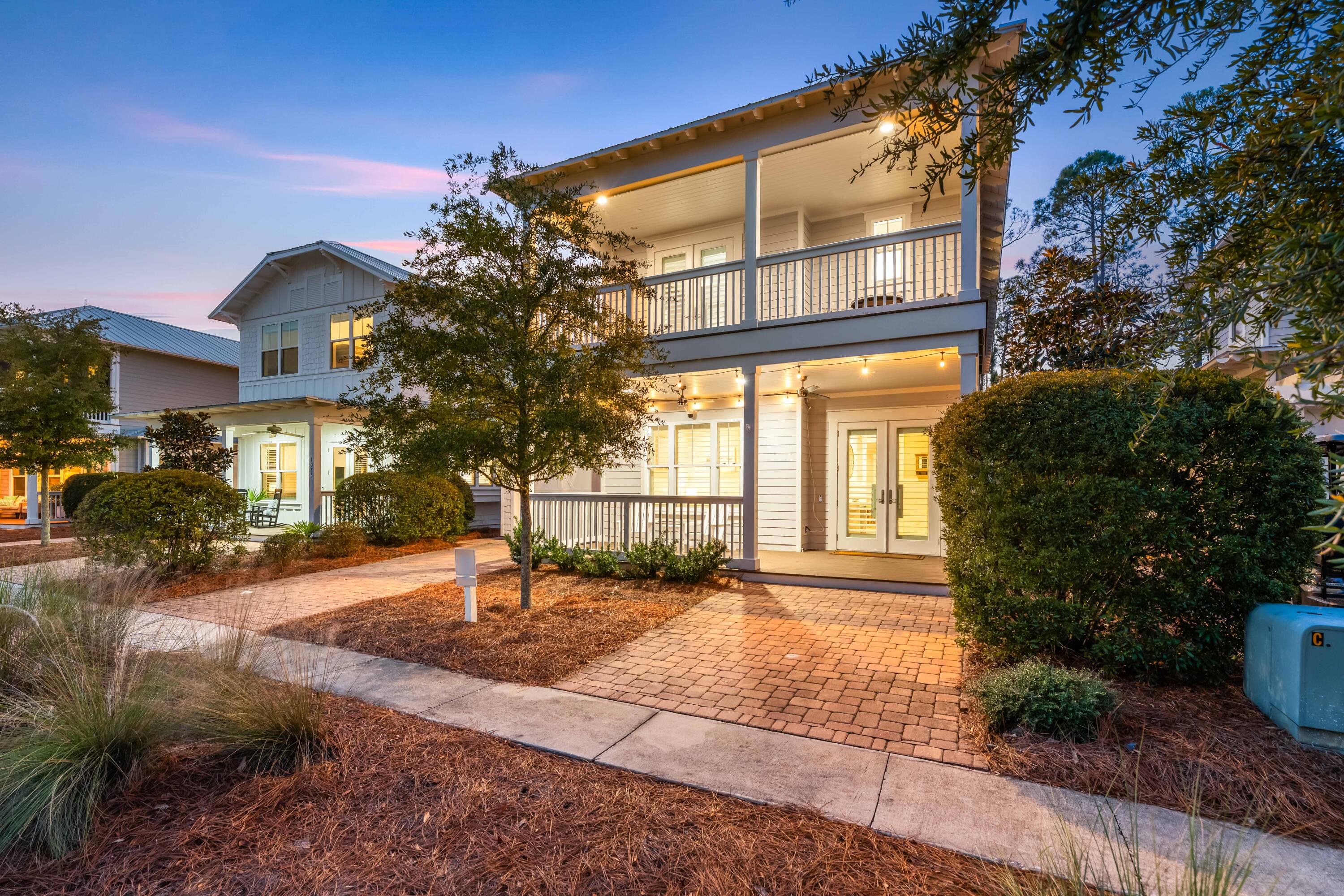 NATUREWALK AT SEAGROVE - Residential
