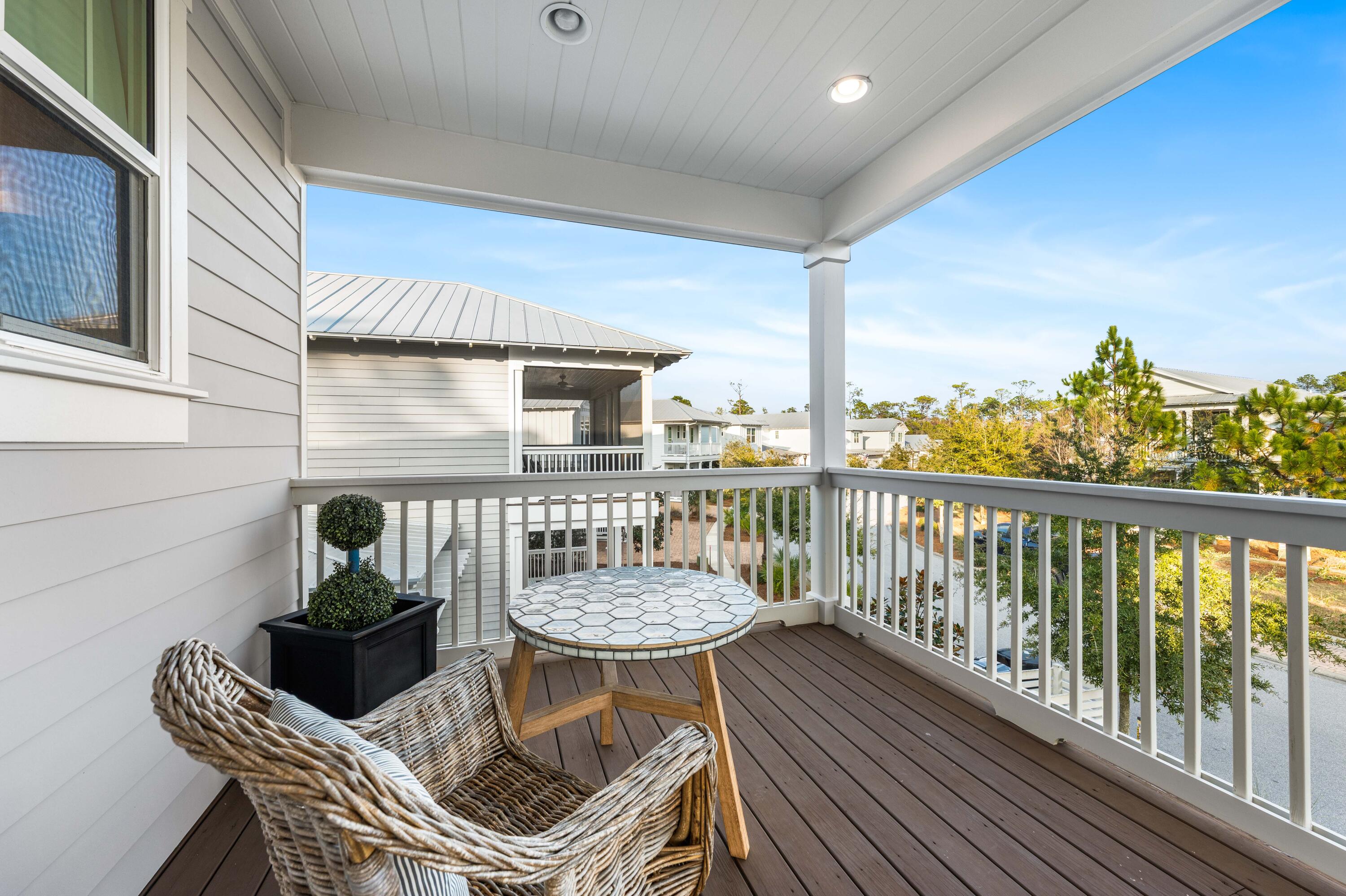 NATUREWALK AT SEAGROVE - Residential