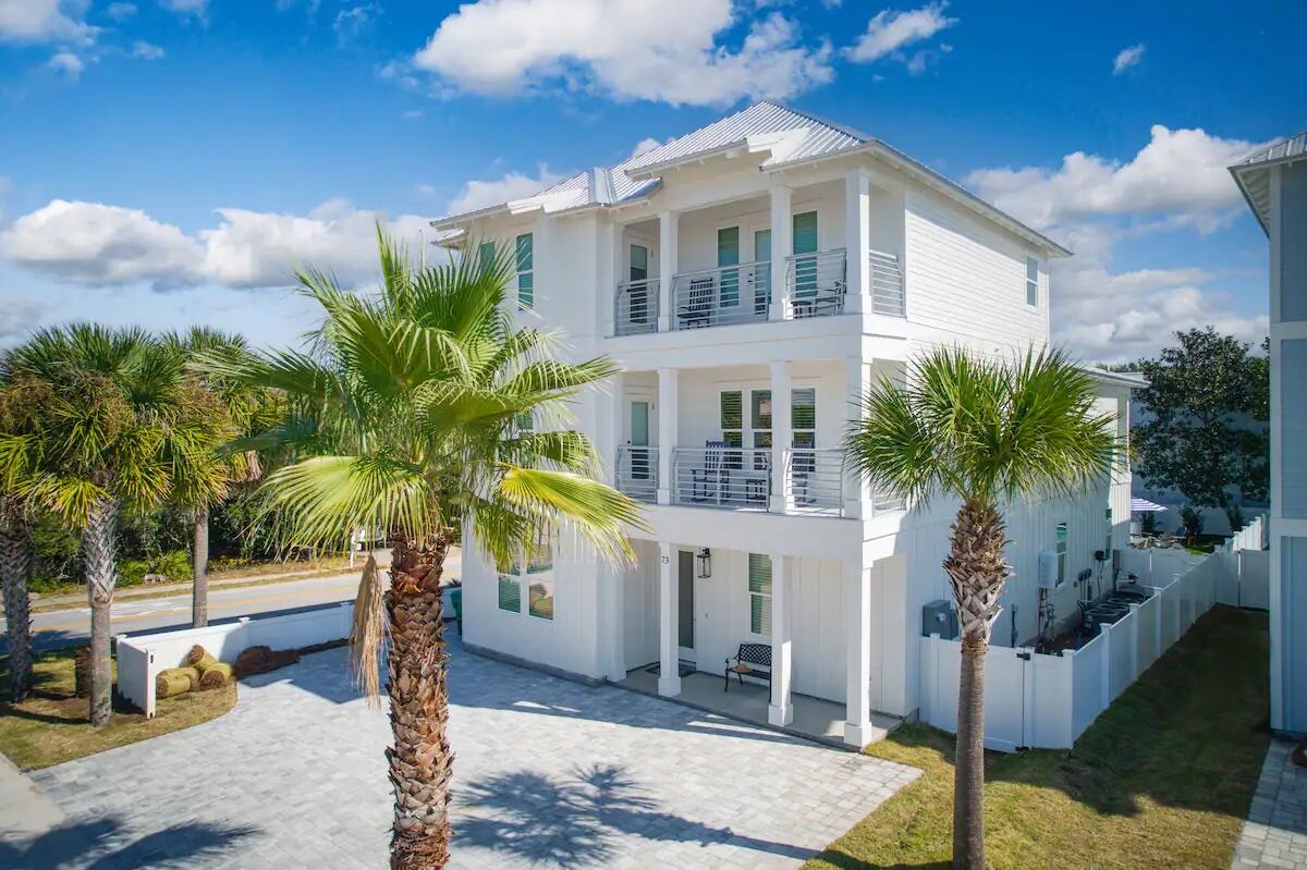 CRYSTAL BEACH - Residential