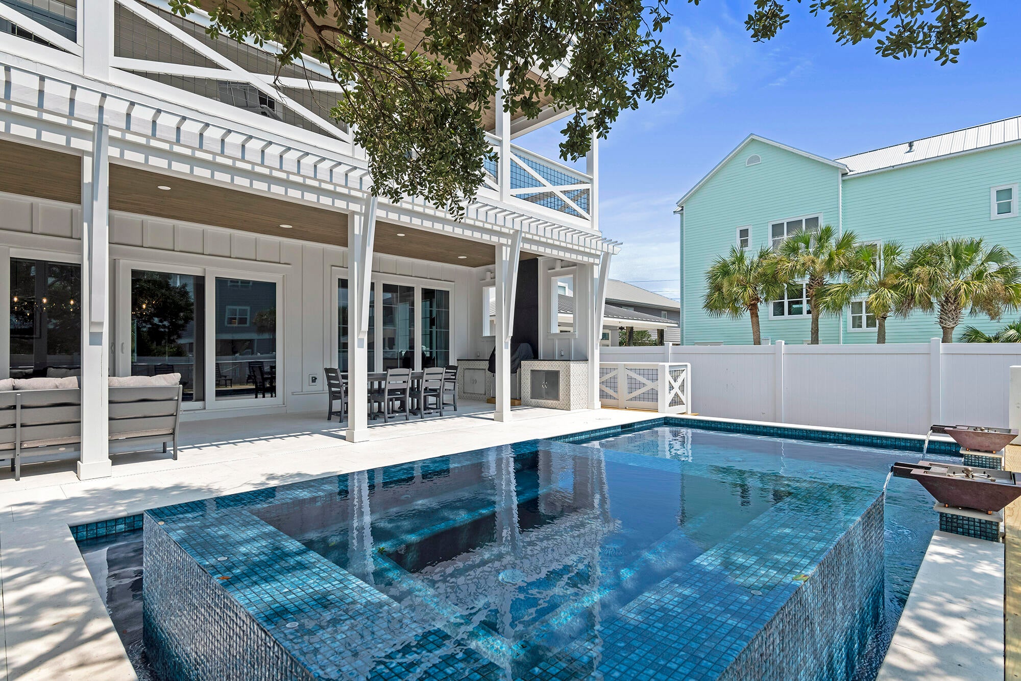 GRAYTON BEACH - Residential