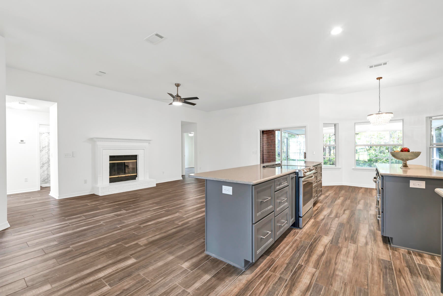 HOLLEY BY THE SEA - Residential