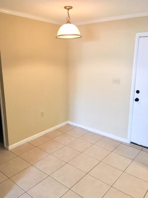 FAIR OAKS VILLAGE CONDO - Residential Lease