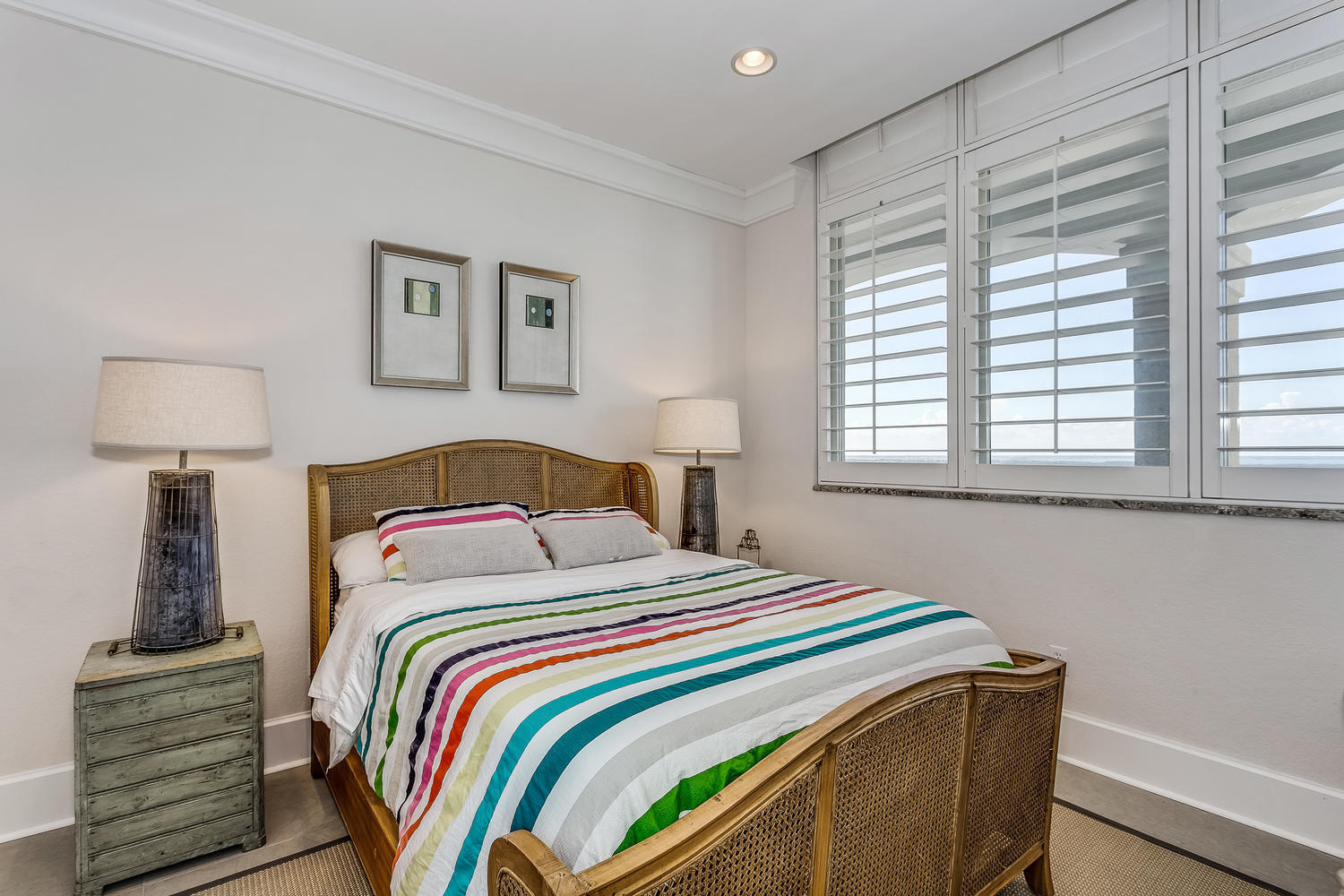 BEACH CLUB CONDO THE - Residential