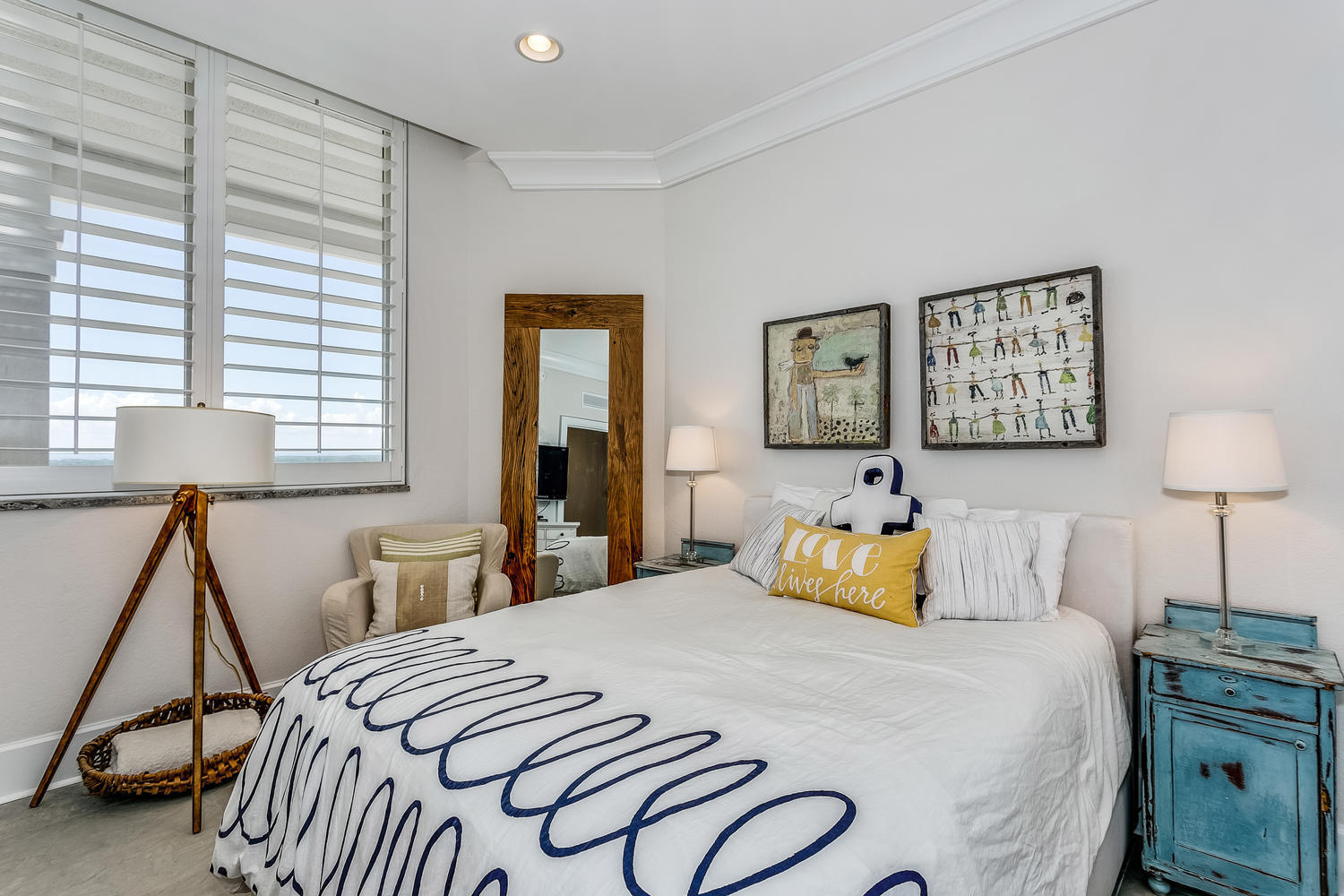 BEACH CLUB CONDO THE - Residential