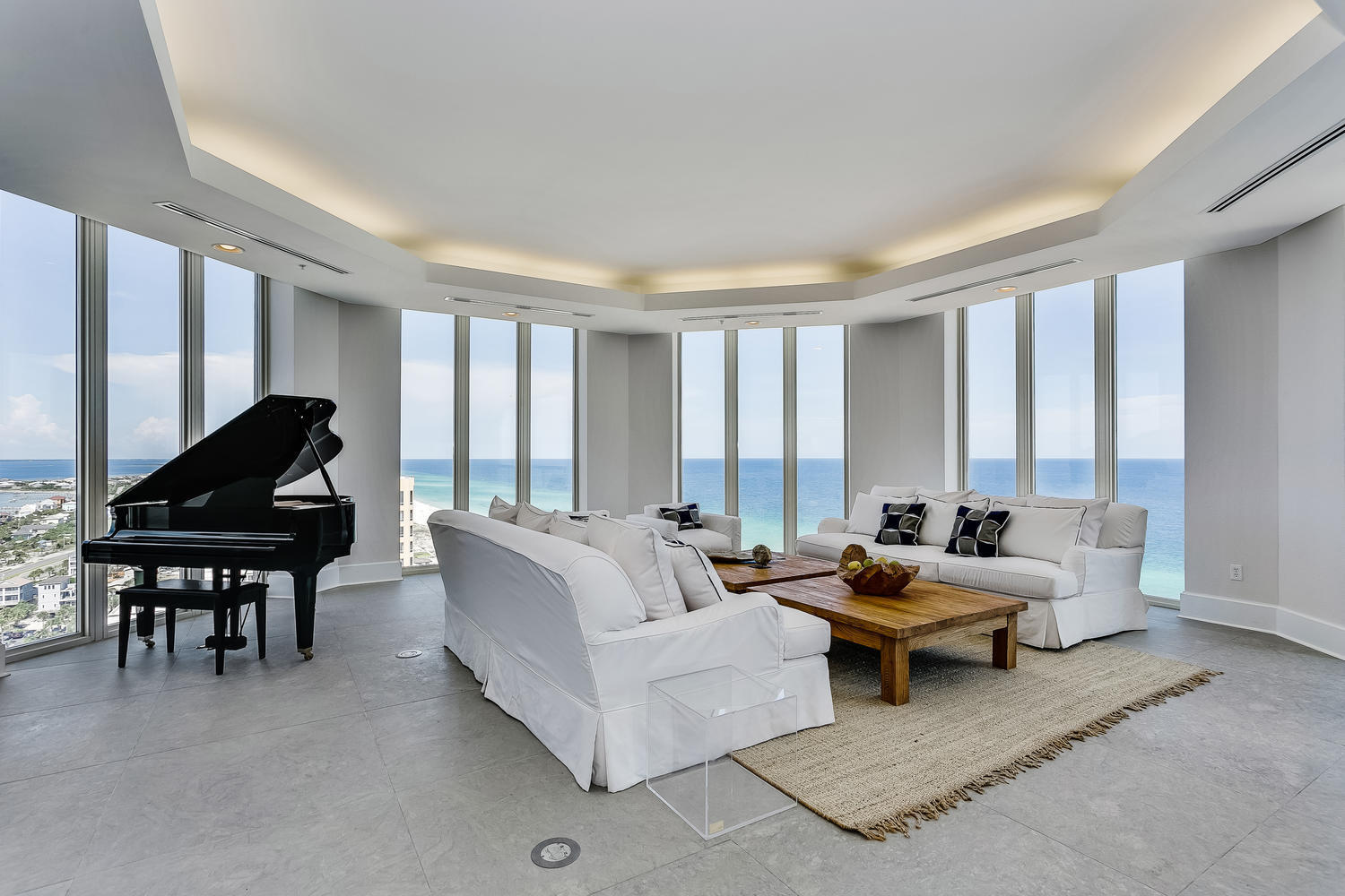 BEACH CLUB CONDO THE - Residential