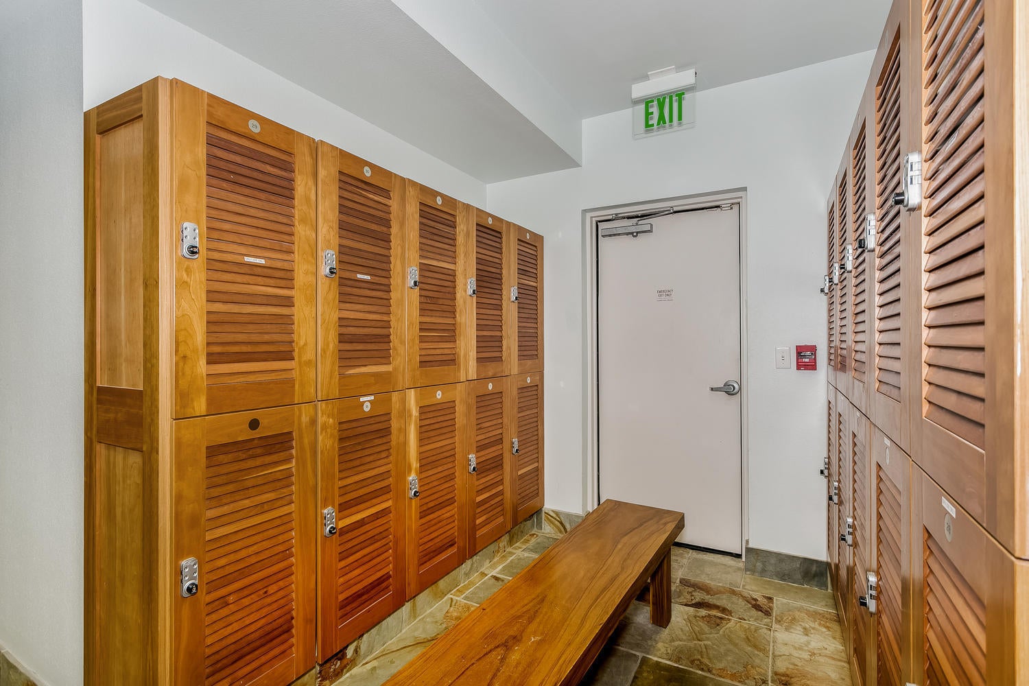 BEACH CLUB CONDO THE - Residential
