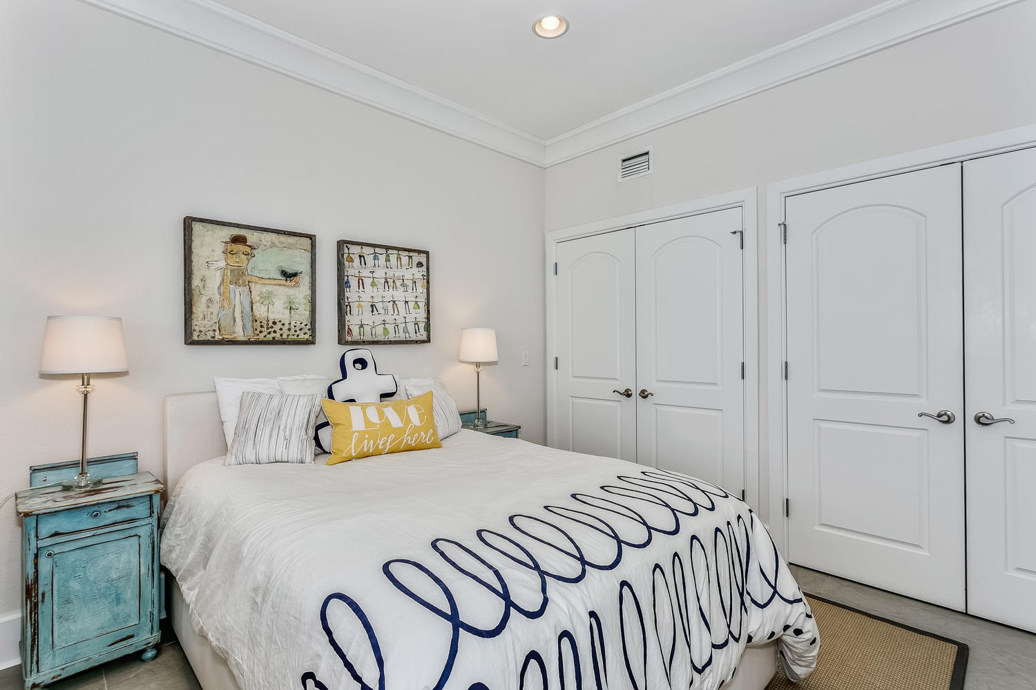 BEACH CLUB CONDO THE - Residential