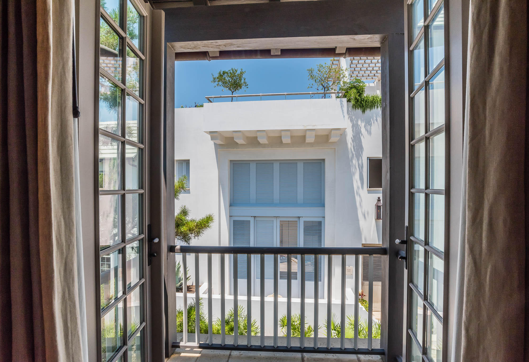 ALYS BEACH - Residential