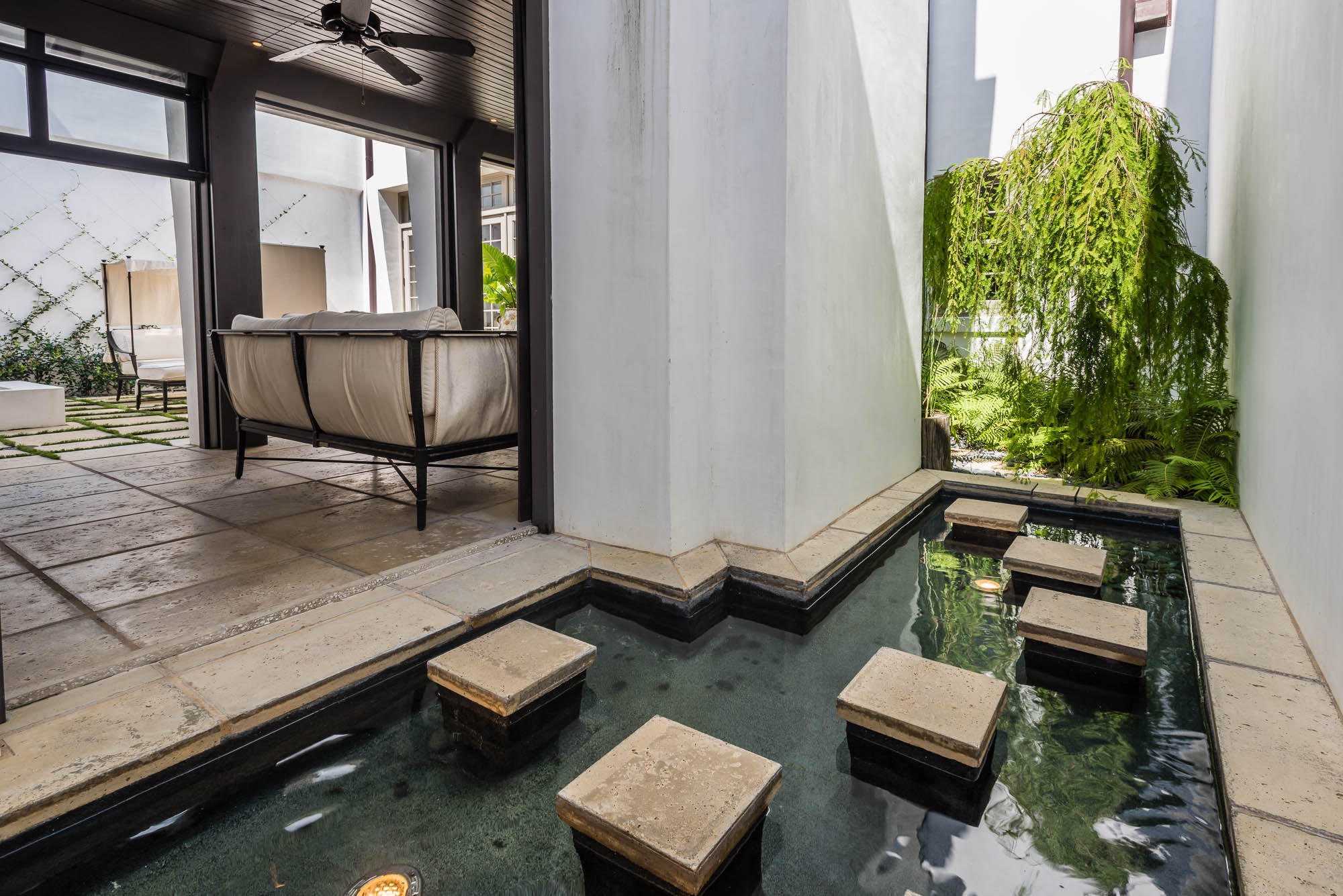 ALYS BEACH - Residential