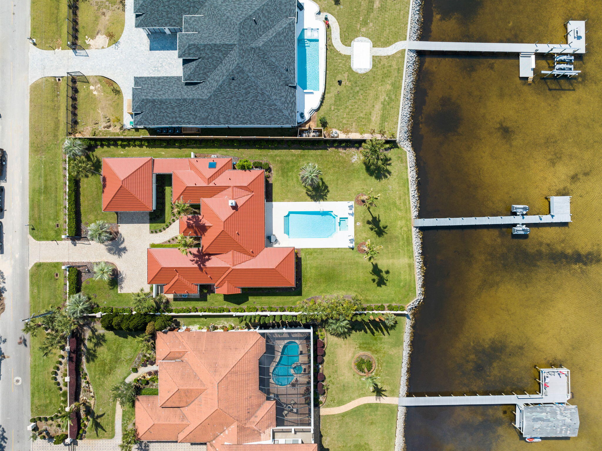HOLIDAY SHORE ESTATES - Residential