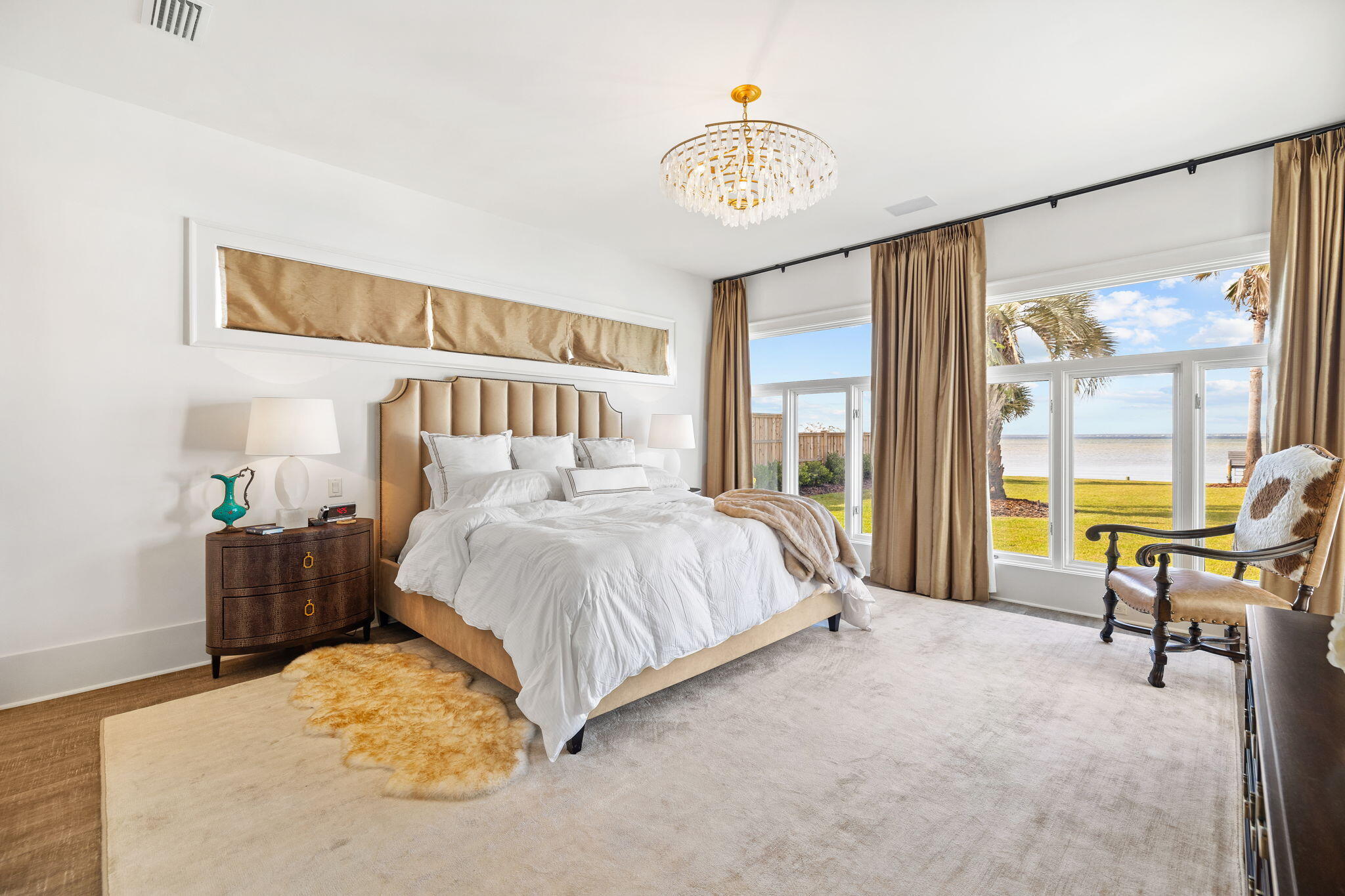HOLIDAY SHORE ESTATES - Residential