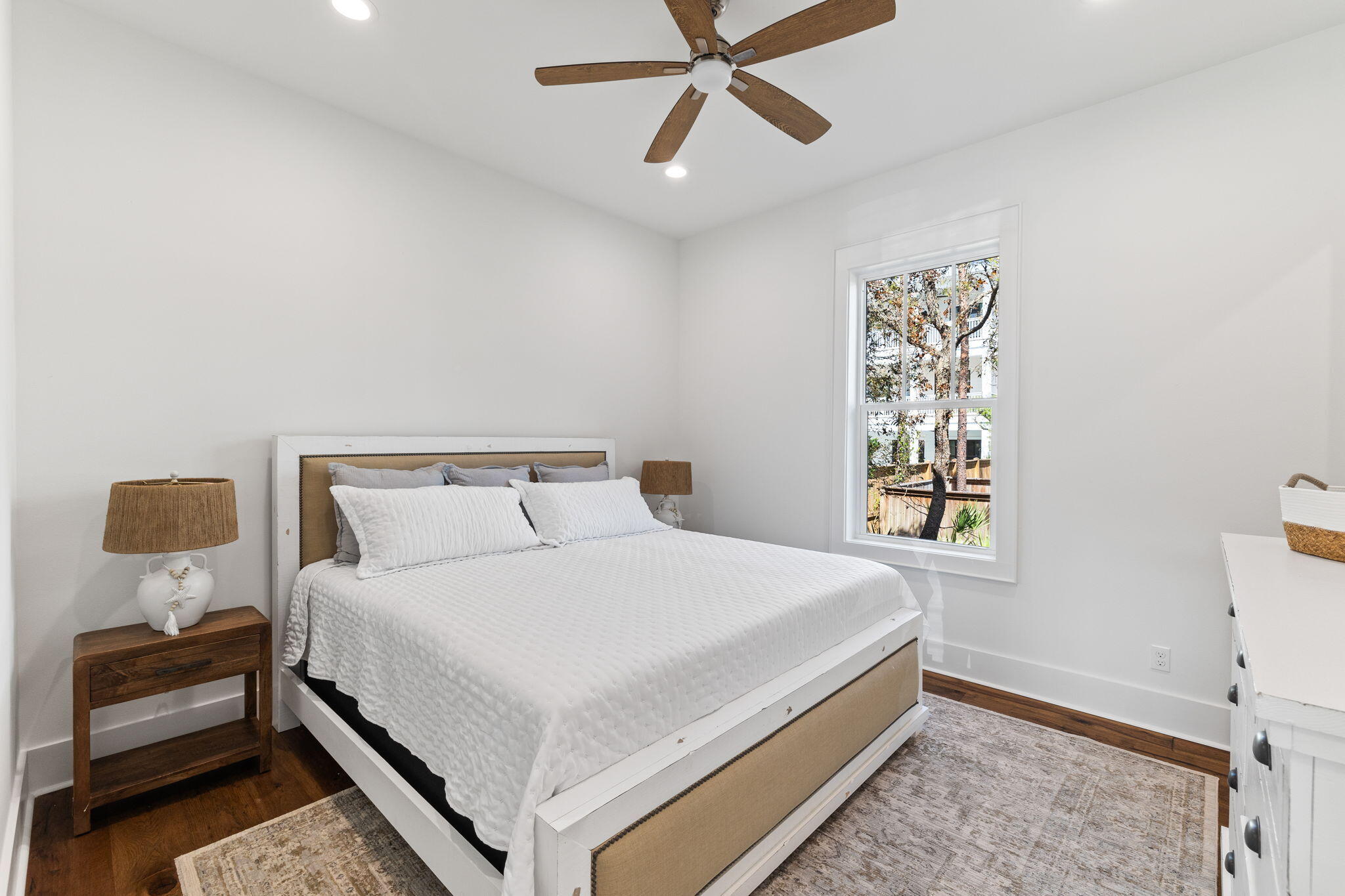 DALTON UNREC - Residential