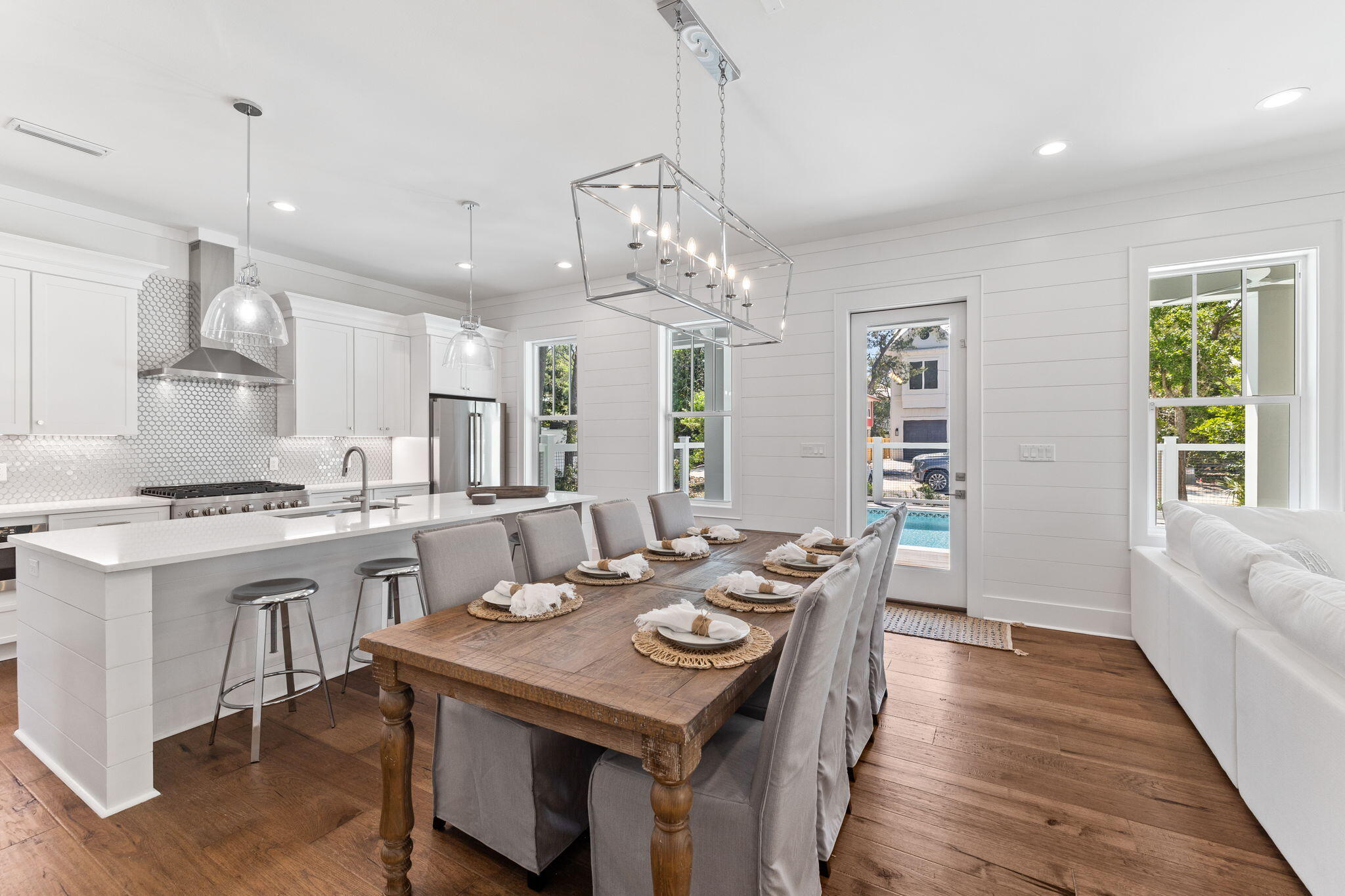 DALTON UNREC - Residential