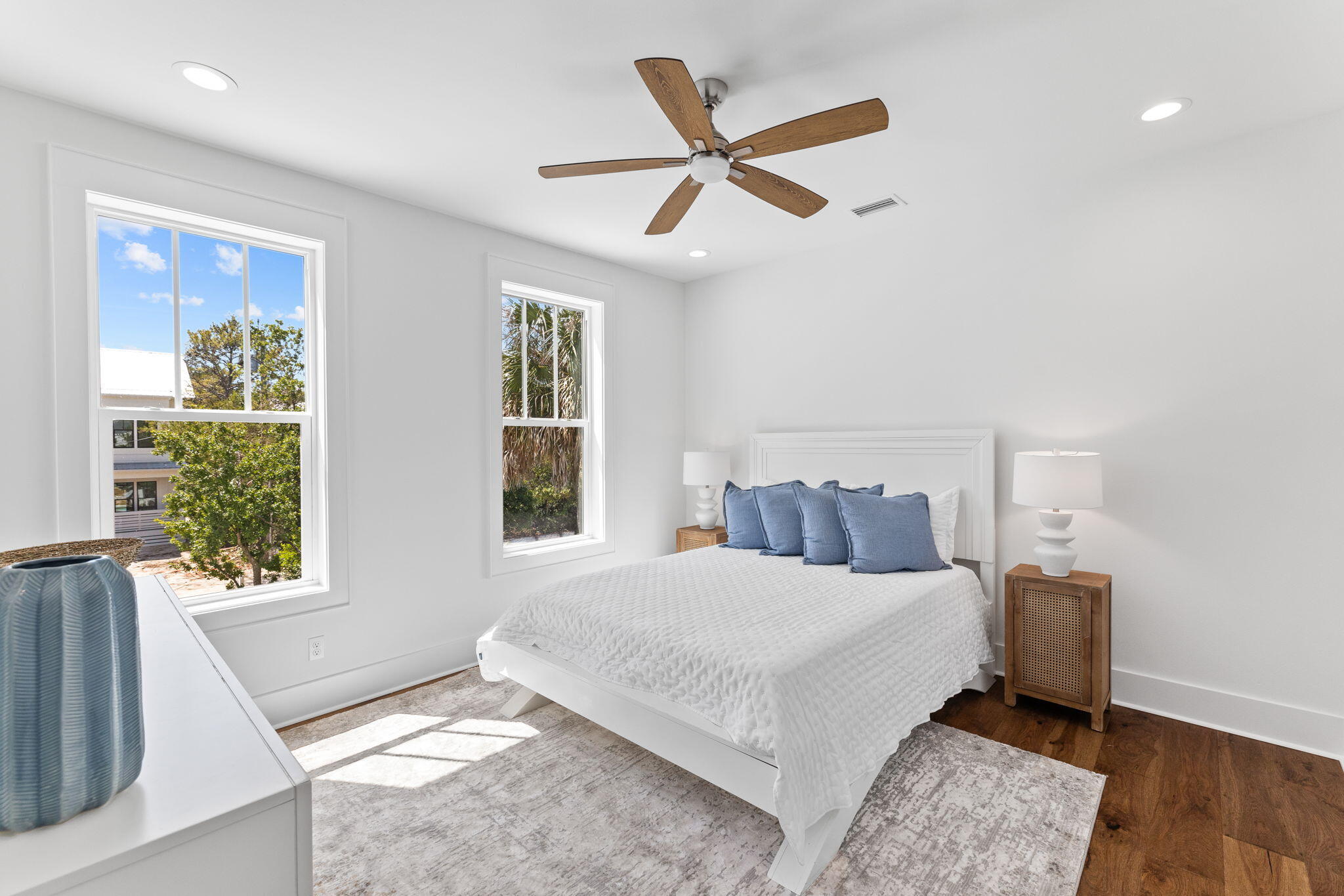 DALTON UNREC - Residential