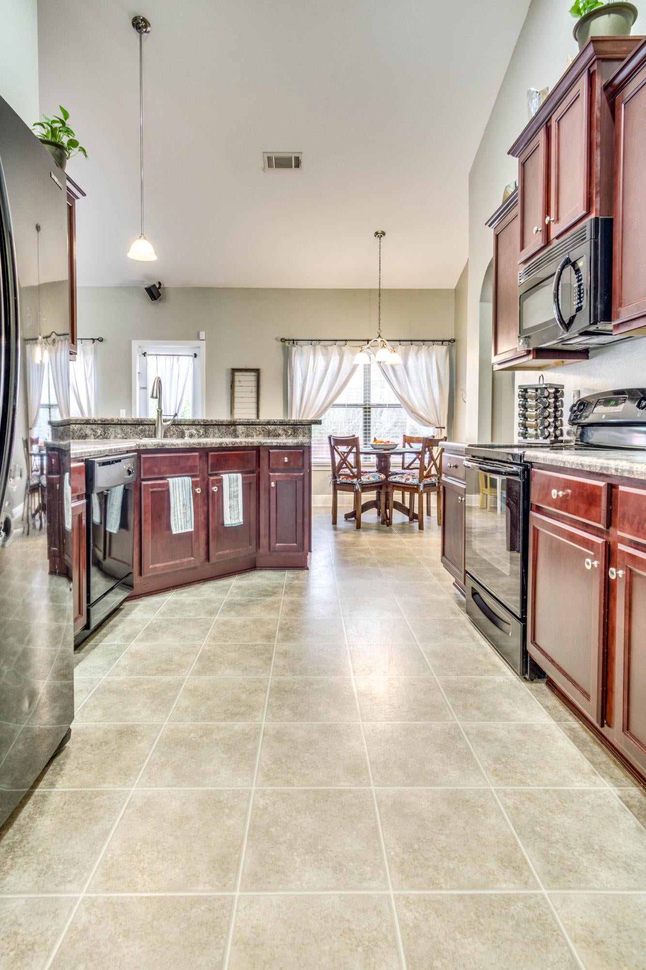 ROLLING RIDGE - Residential